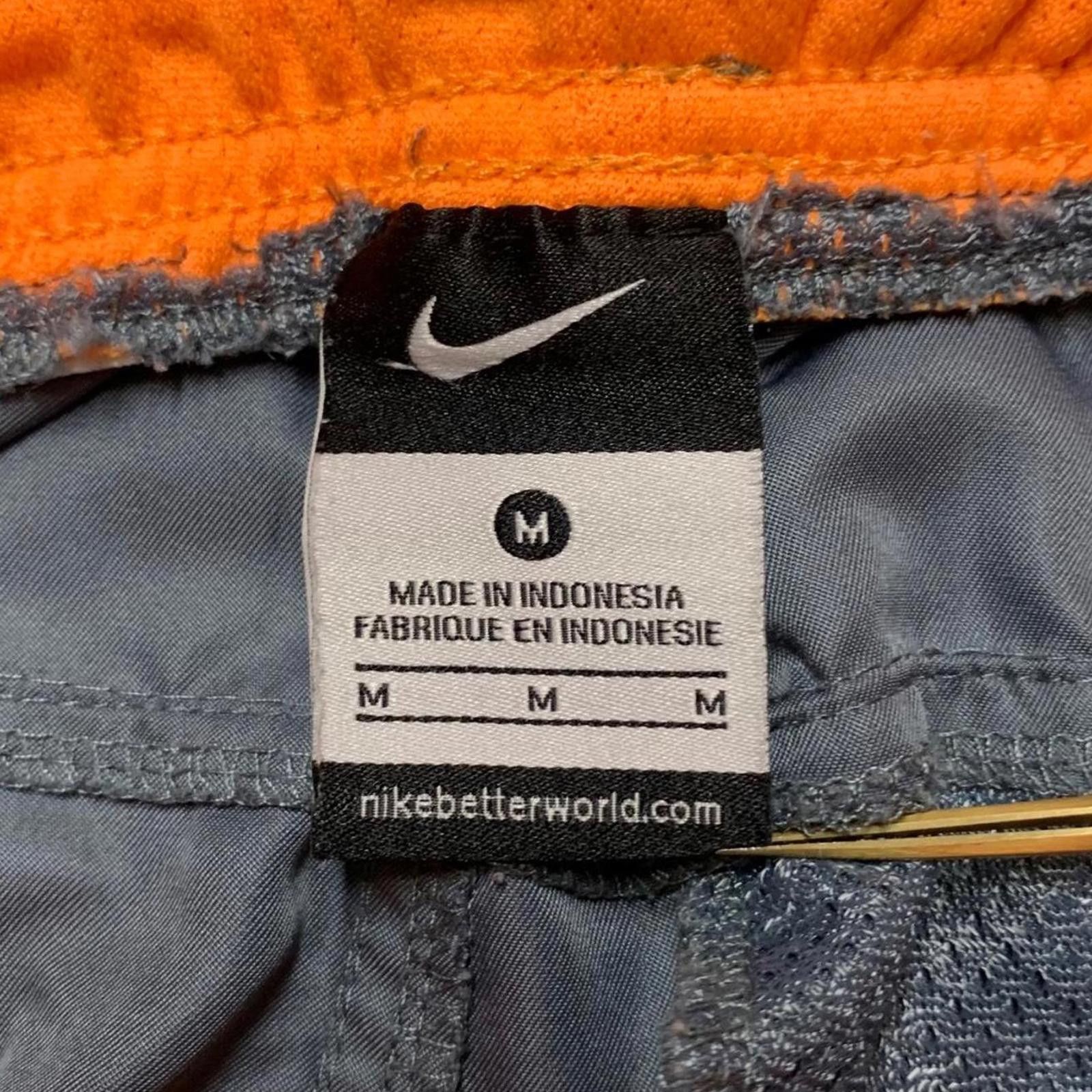 Nike Nike Athletic Running Shorts M Gray Orange Accents Size US 32 / EU 48 - 3 Thumbnail