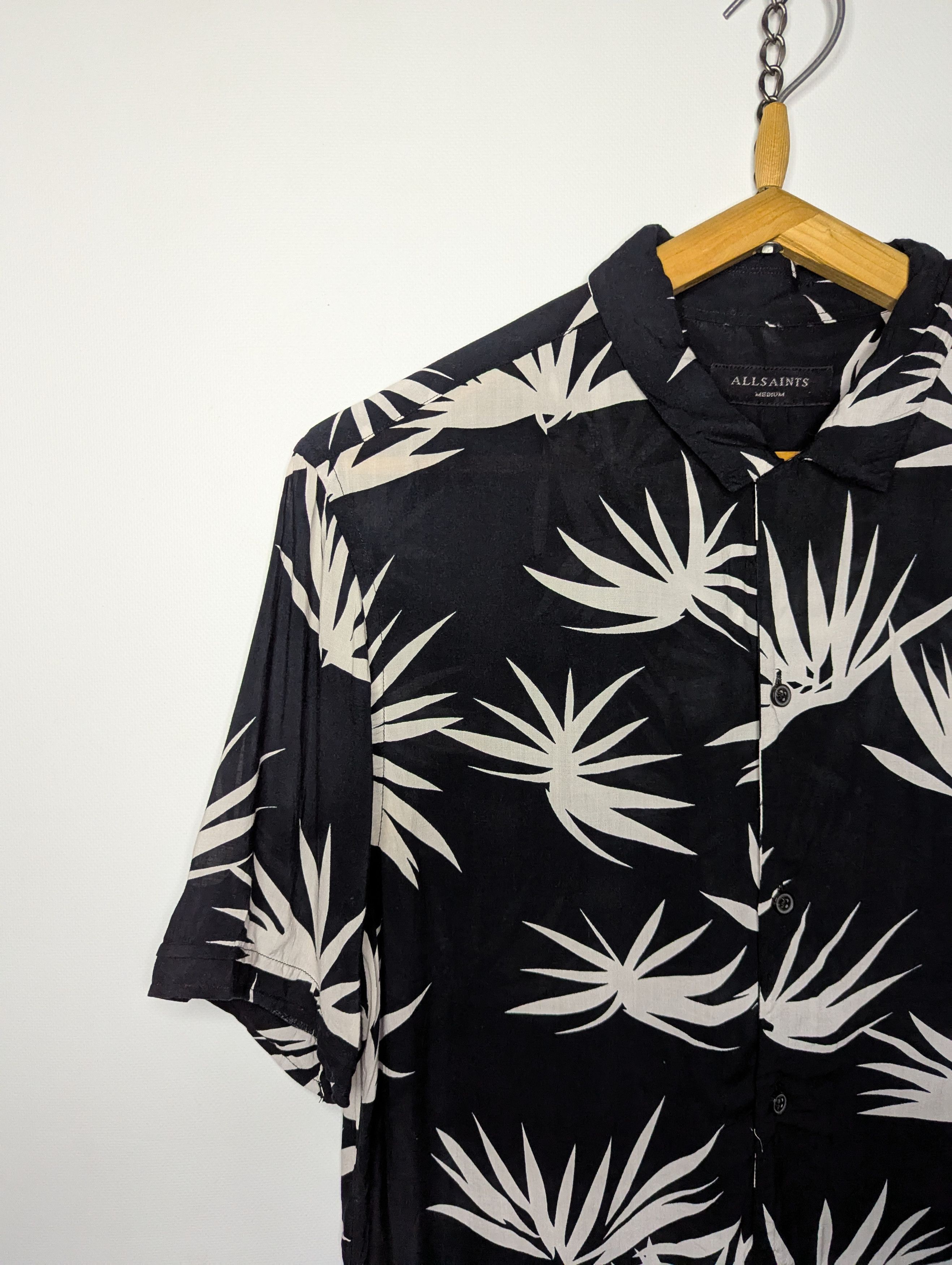 Allsaints ALLSAINTS BHUTAN Men`s Palm Tree Hawaiian Shir Size US M / EU 48-50 / 2 - 6 Thumbnail