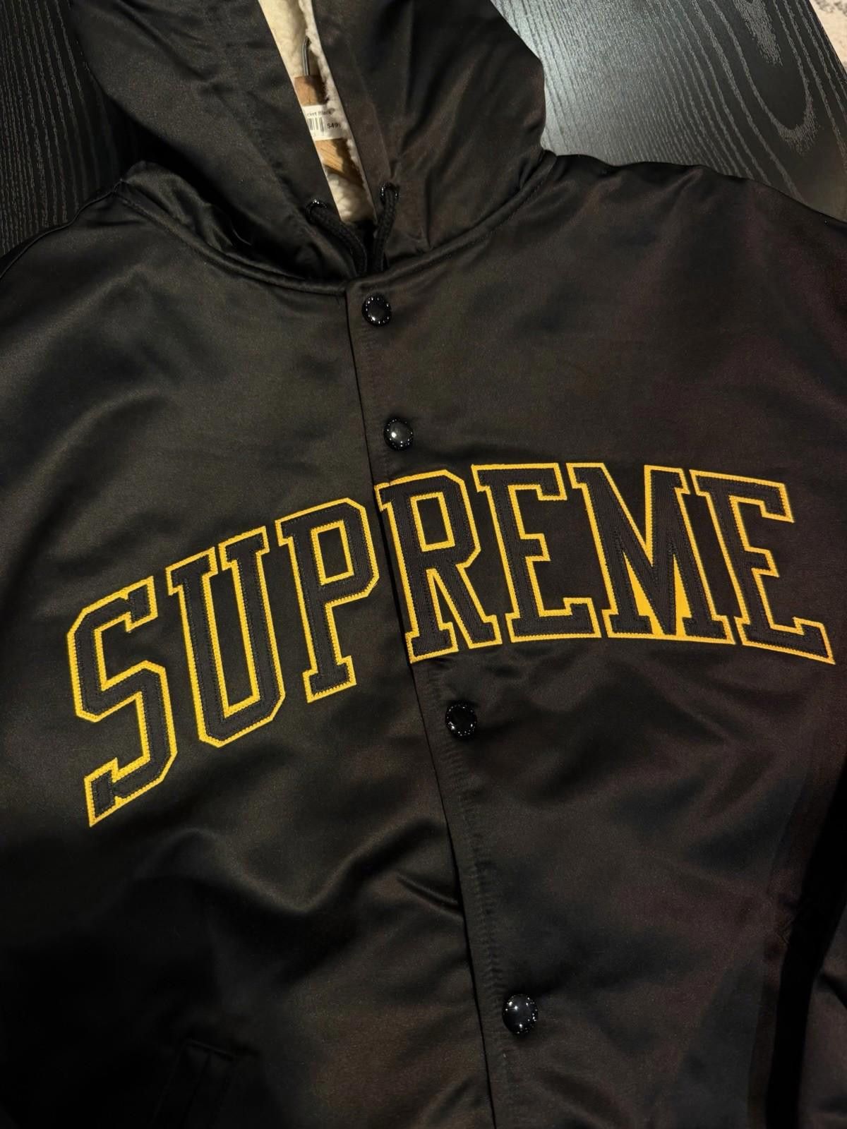 Supreme Supreme®/Mitchell & Ness® Hooded Satin Varsity Jacket Black Size US L / EU 52-54 / 3 - 5 Thumbnail