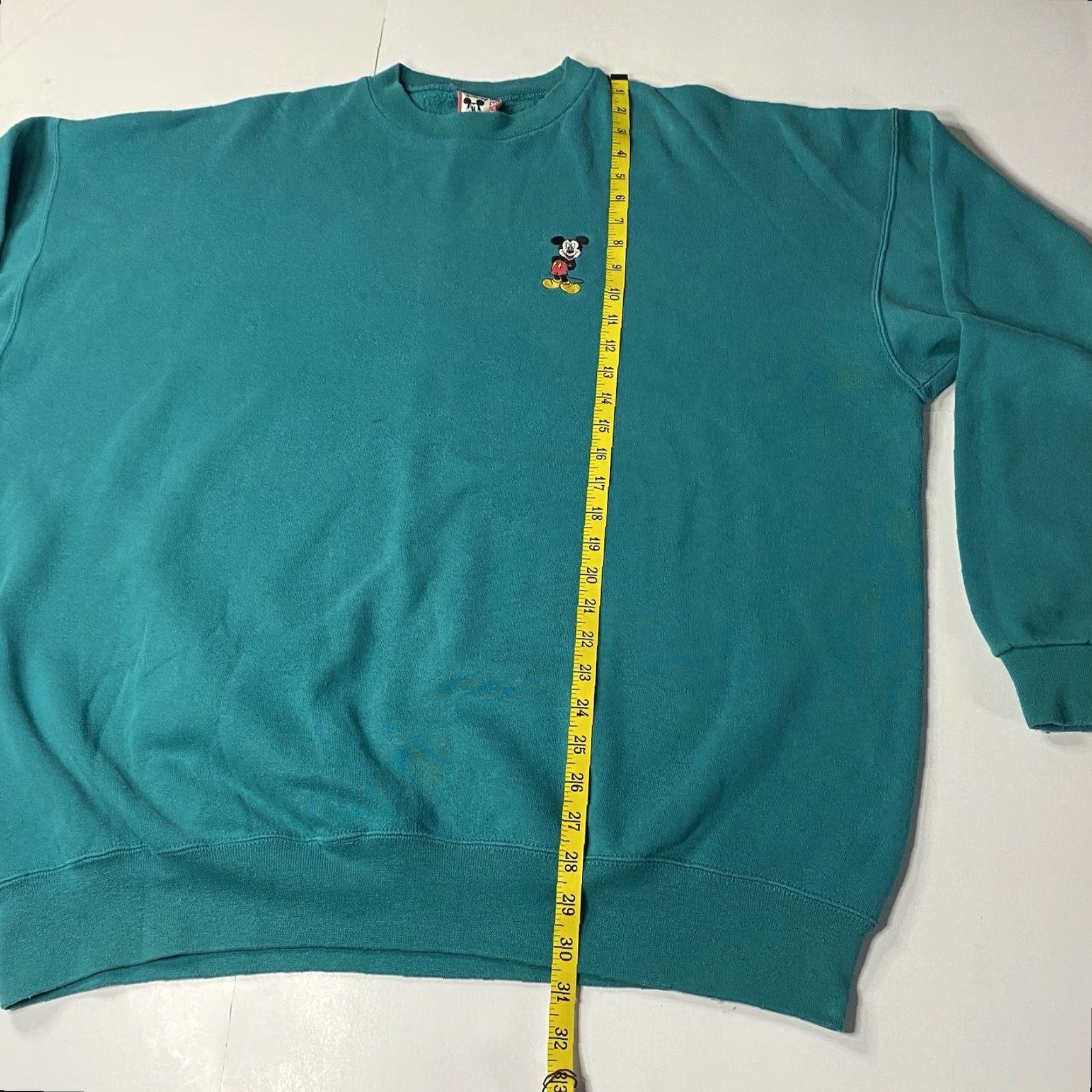 Disney VINTAGE Disney Designs Sweatshirt 2XL Unisex Adults Embroidered Mickey Green USA Made 90s RARE Size US XXL / EU 58 / 5 - 5 Thumbnail