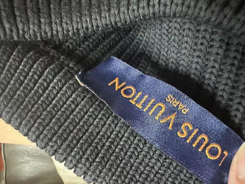 Louis Vuitton Louis Vuitton sweater Size US S / EU 44-46 / 1 - 2 Thumbnail