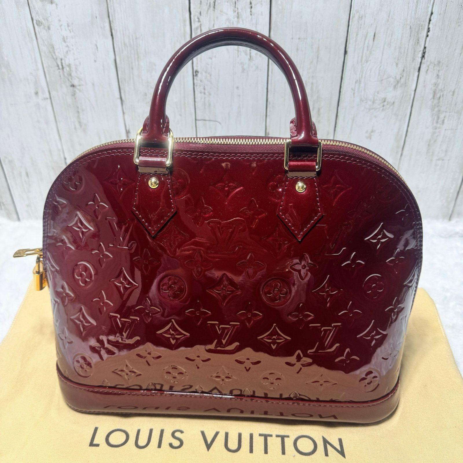 Louis Vuitton Authentic Louis Vuitton Alma Handbag Monogram Vernis SN4114 Size ONE SIZE - 11 Thumbnail