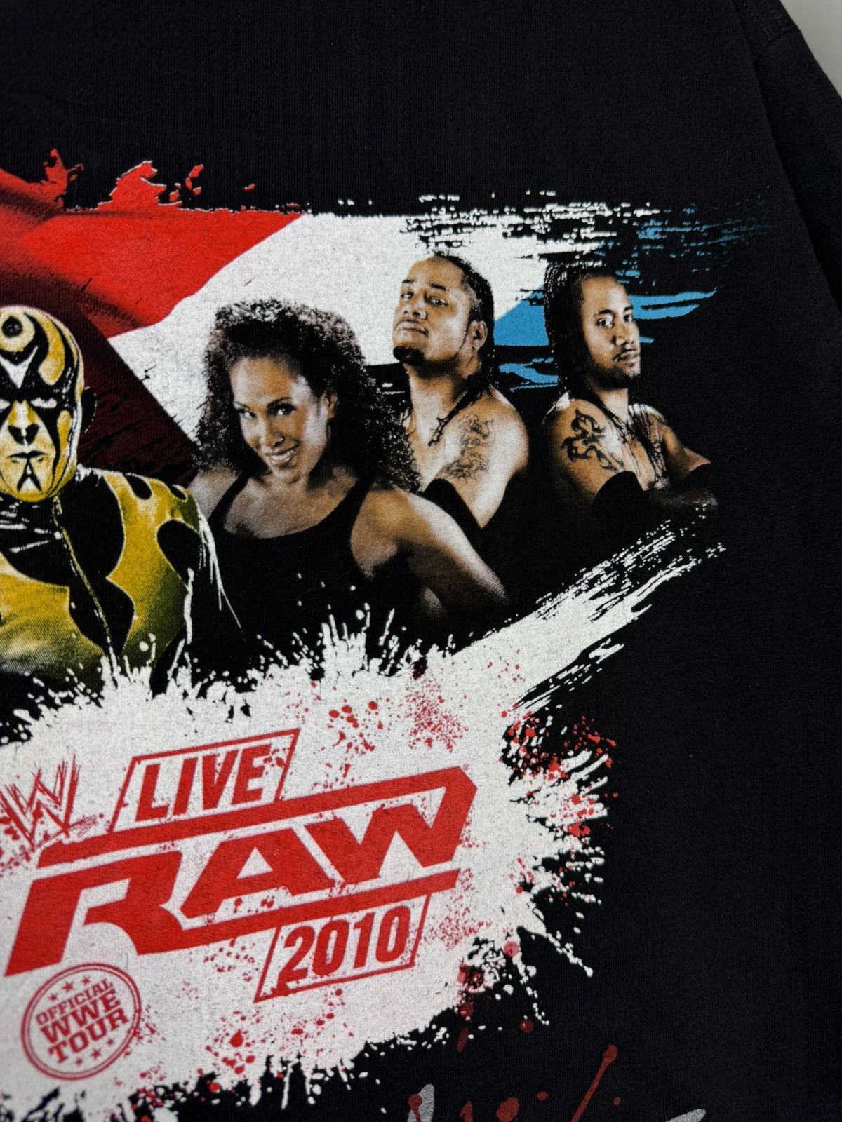 WWE WWE The Raw 2010 Wrestling T-shirt Size US M / EU 48-50 / 2 - 19 Thumbnail