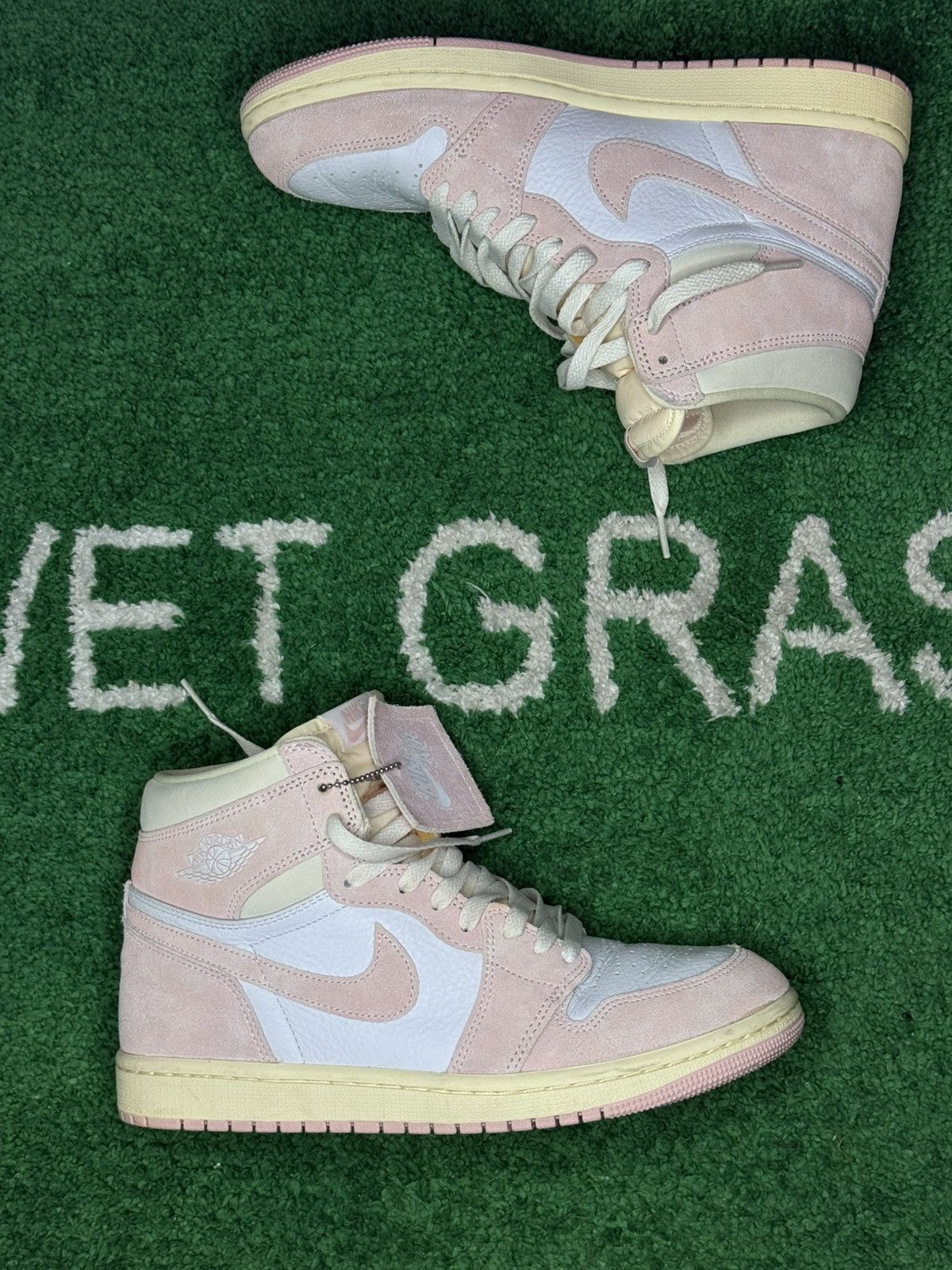 Nike Jordan 1 Retro “Washed Pink” Size US 10 / IT 40 - 3 Thumbnail