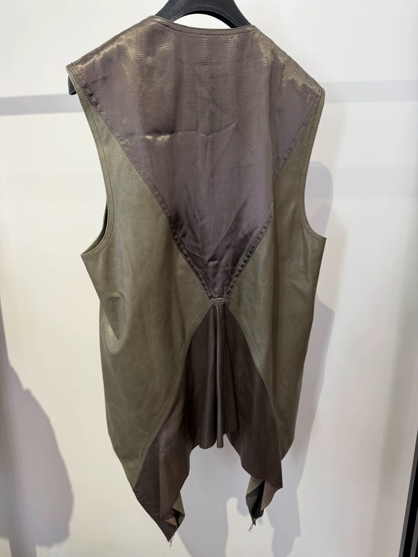 Haider Ackermann Haider Ackermann grey-green sheepskin vest Size M / US 6-8 / IT 42-44 - 2 Thumbnail