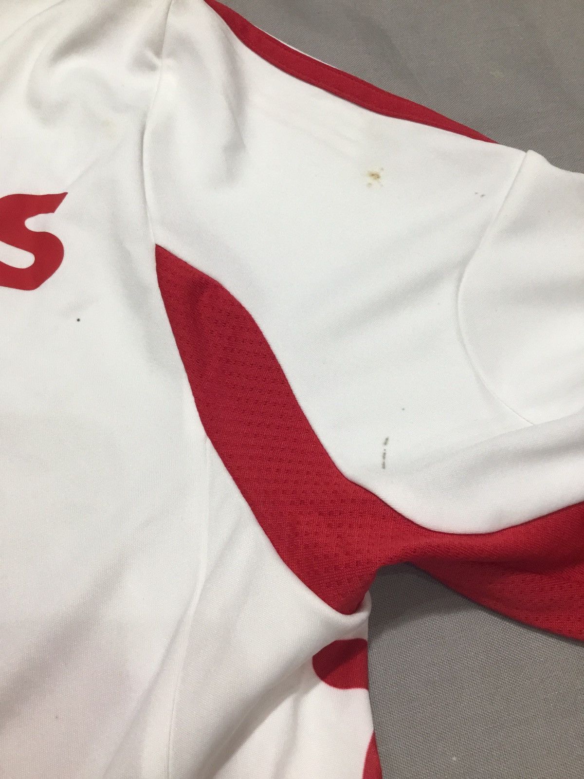 Adidas Red Bull Salzburg 2012/13 Original Shirt Size S #26 Soriano Size US S / EU 44-46 / 1 - 12 Thumbnail