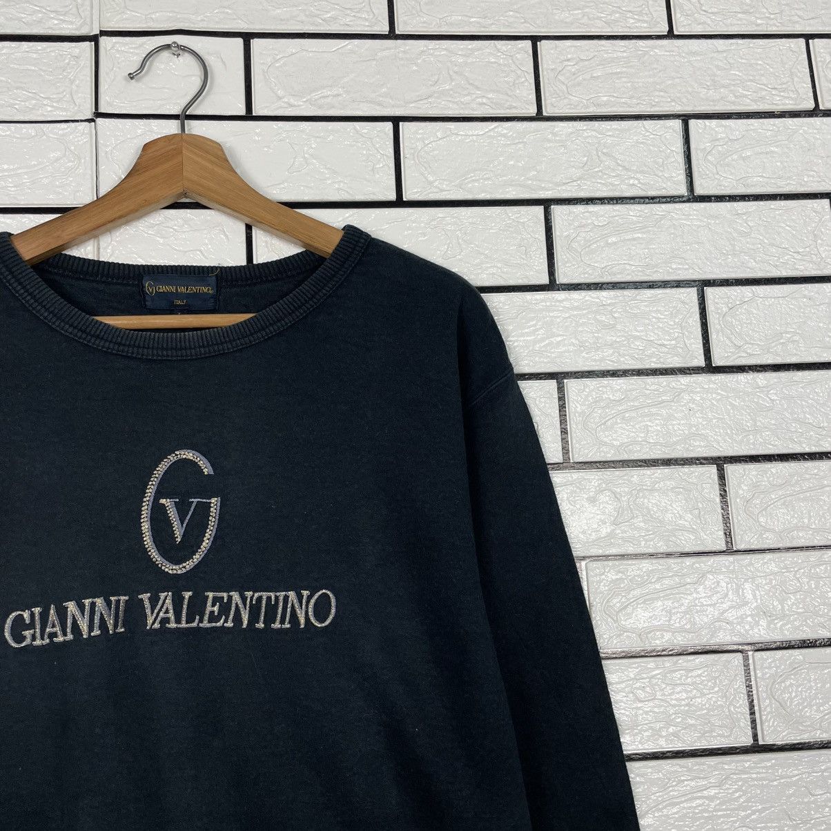 Japanese Brand Gianni Valentino Big Logo Sweatshirt Size US S / EU 44-46 / 1 - 5 Thumbnail