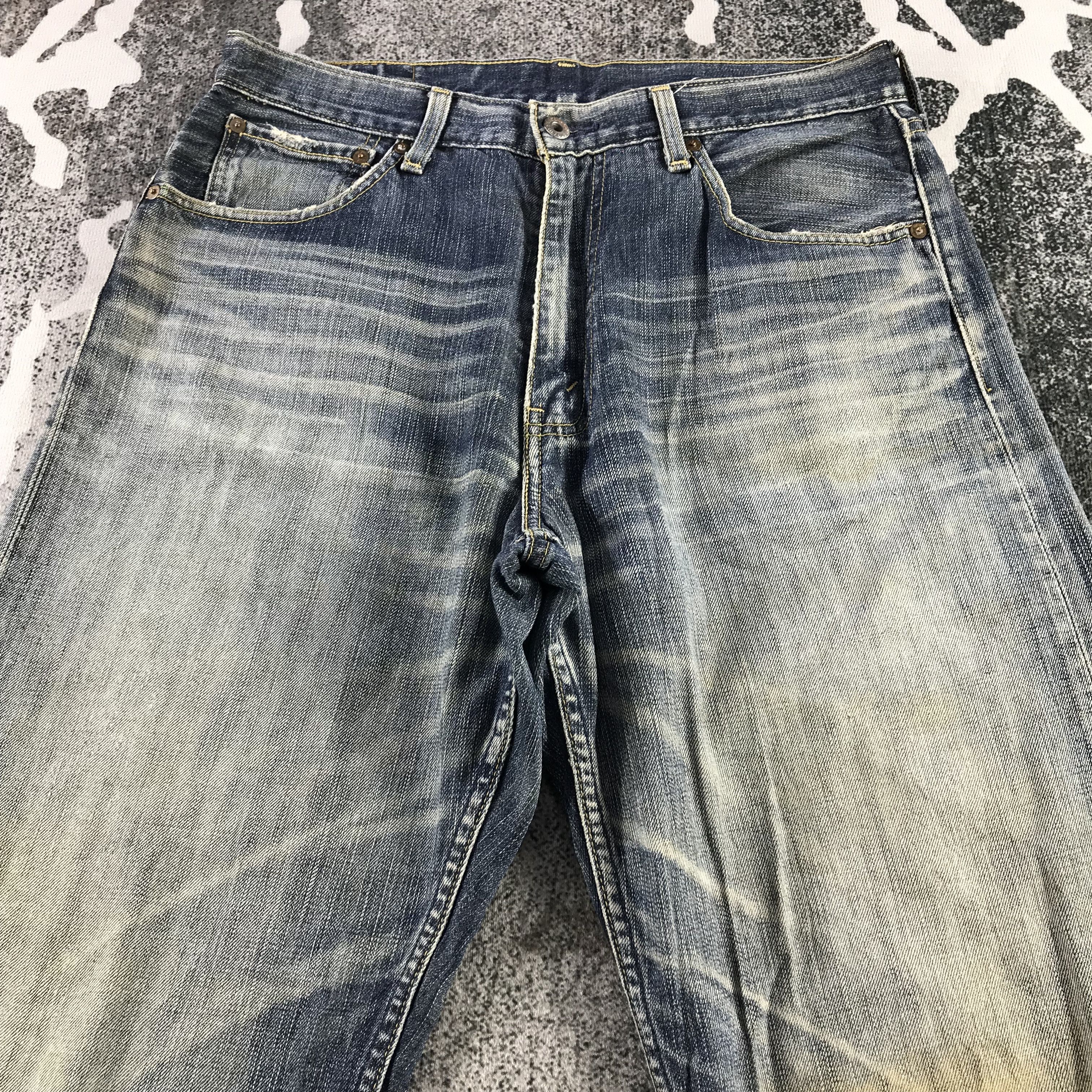 Levi's Vintage Levis 504 Jeans Distressed Denim KJ3344 Size US 32 / EU 48 - 3 Thumbnail