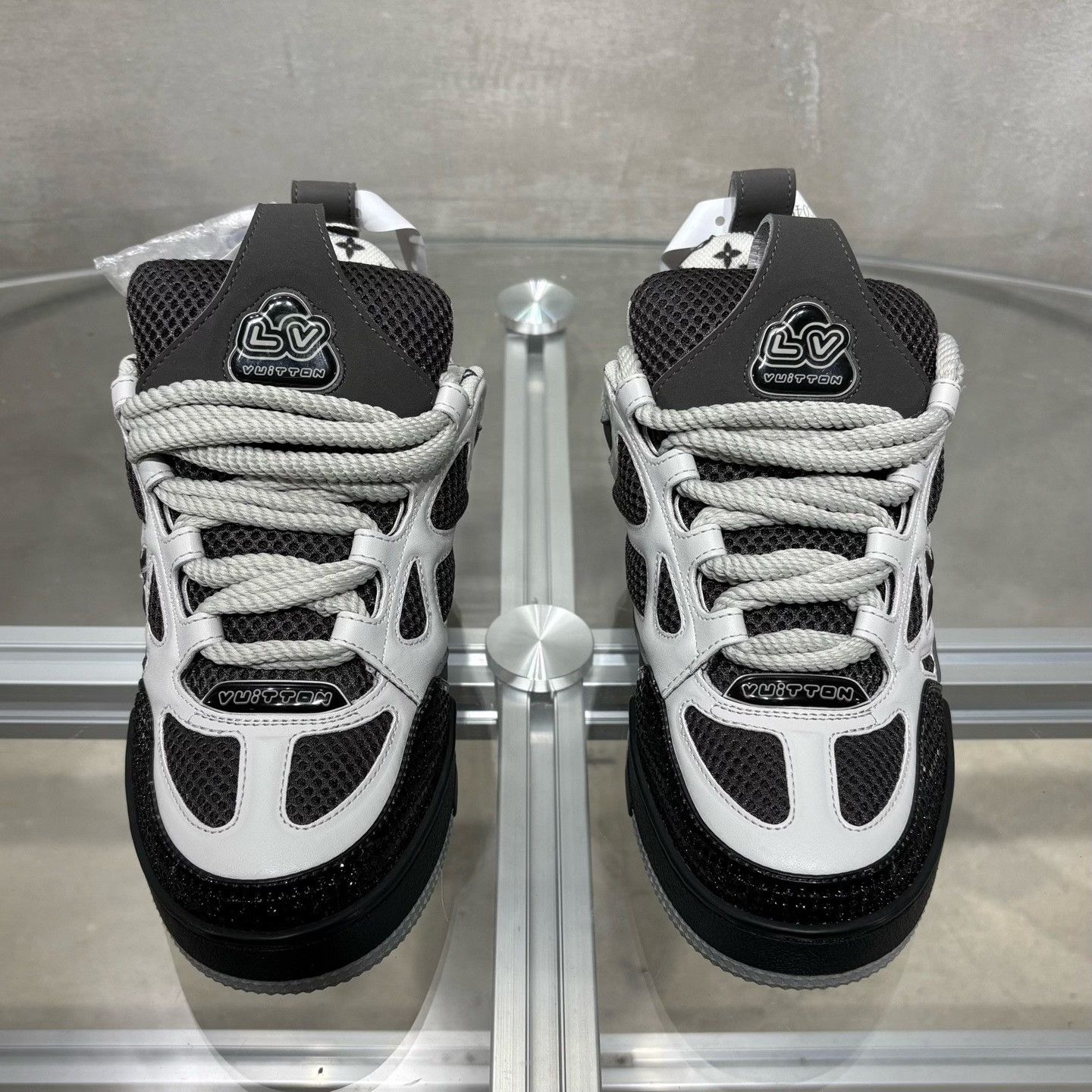 Louis Vuitton Louis Vuitton Skate Gray Lowtop Sneakers it_36-5 Women Size US 6.5 / IT 36.5 - 1 Thumbnail