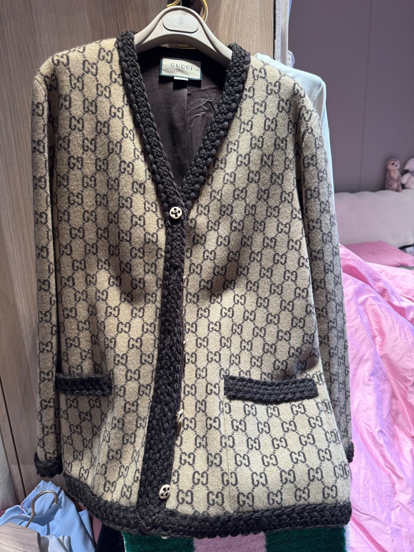 Gucci Gucci Beige GG Pattern Cardigan Size S / US 4 / IT 40 - 1 Thumbnail