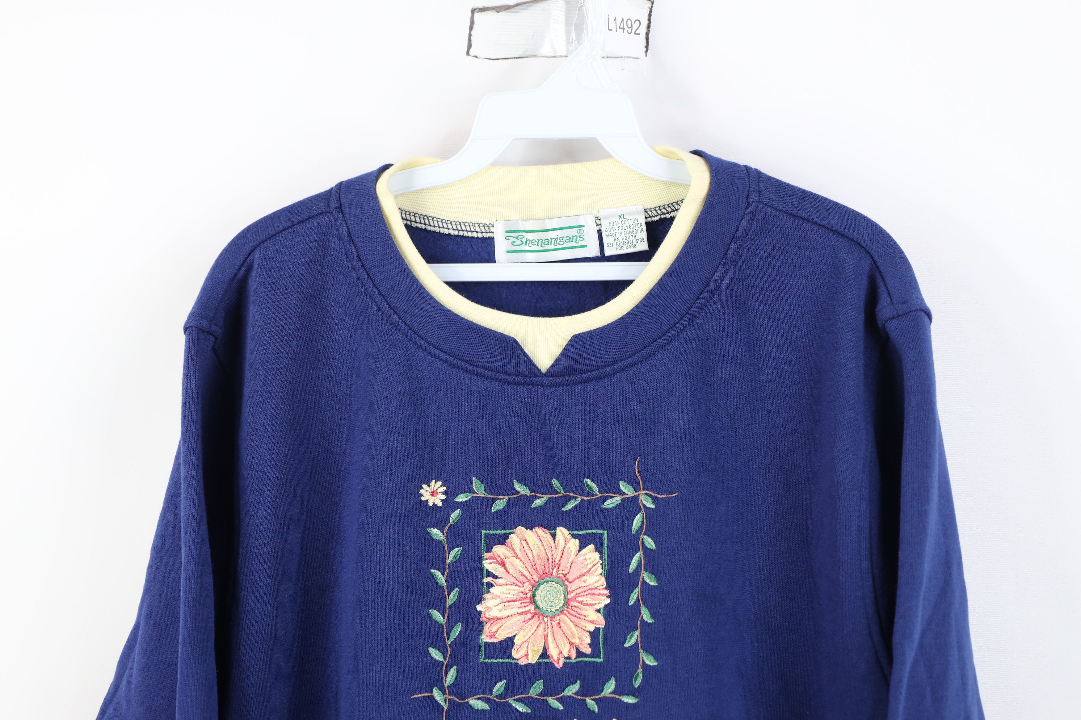 Vintage Vintage 90s Streetwear Flower Floral Layered Sweatshirt Blue Size XL / US 12-14 / IT 48-50 - 2 Thumbnail