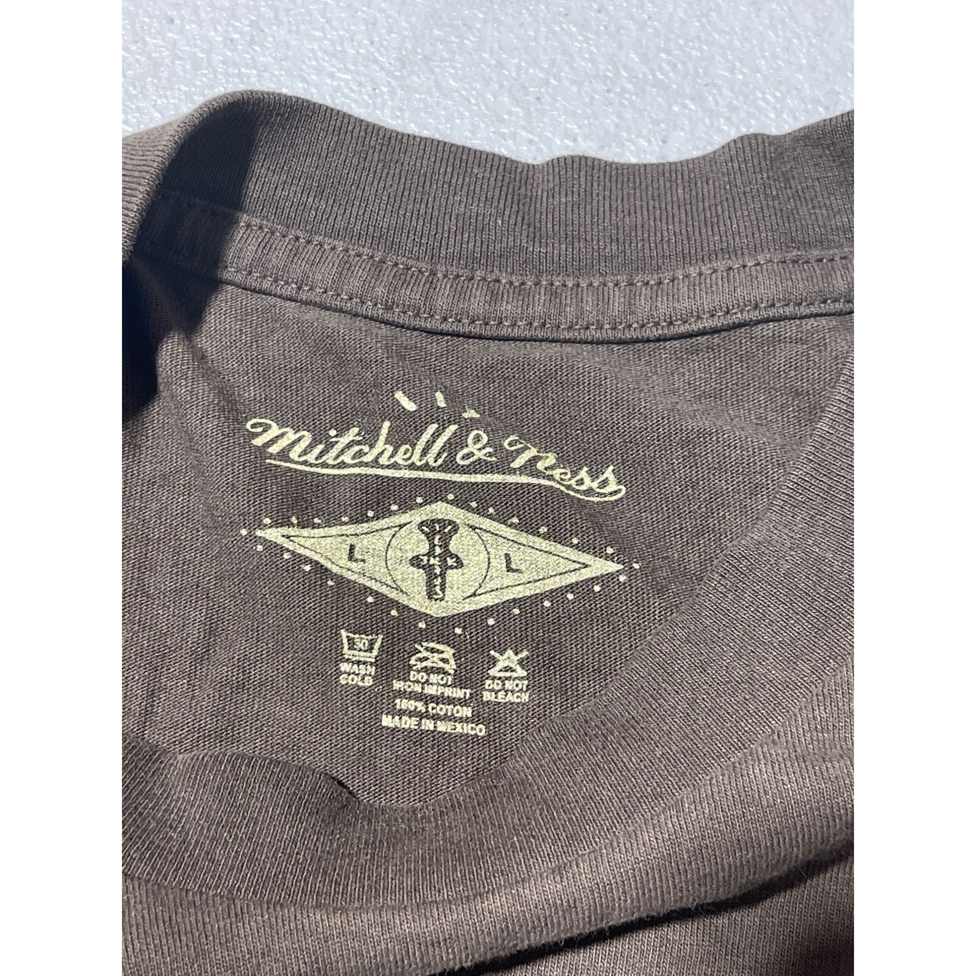 Mitchell & Ness × Travis Scott TRAVIS SCOTT CACTUS JACK x MITCHELL & NESS x TIGERS TEE SZ L Size US L / EU 52-54 / 3 - 5 Thumbnail