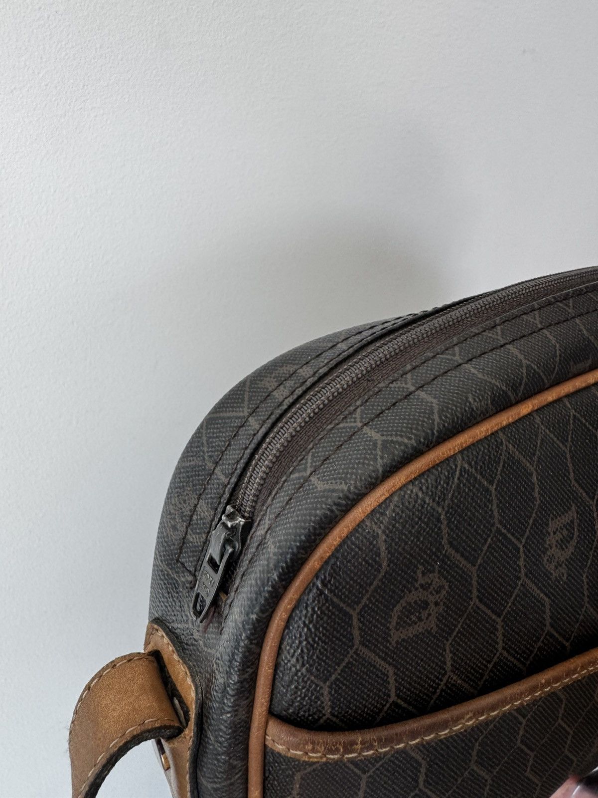 Christian Dior Monsieur Black Dior Honeycomb Coated Canvas Crossbody 1970’s Vintage Size ONE SIZE - 4 Thumbnail