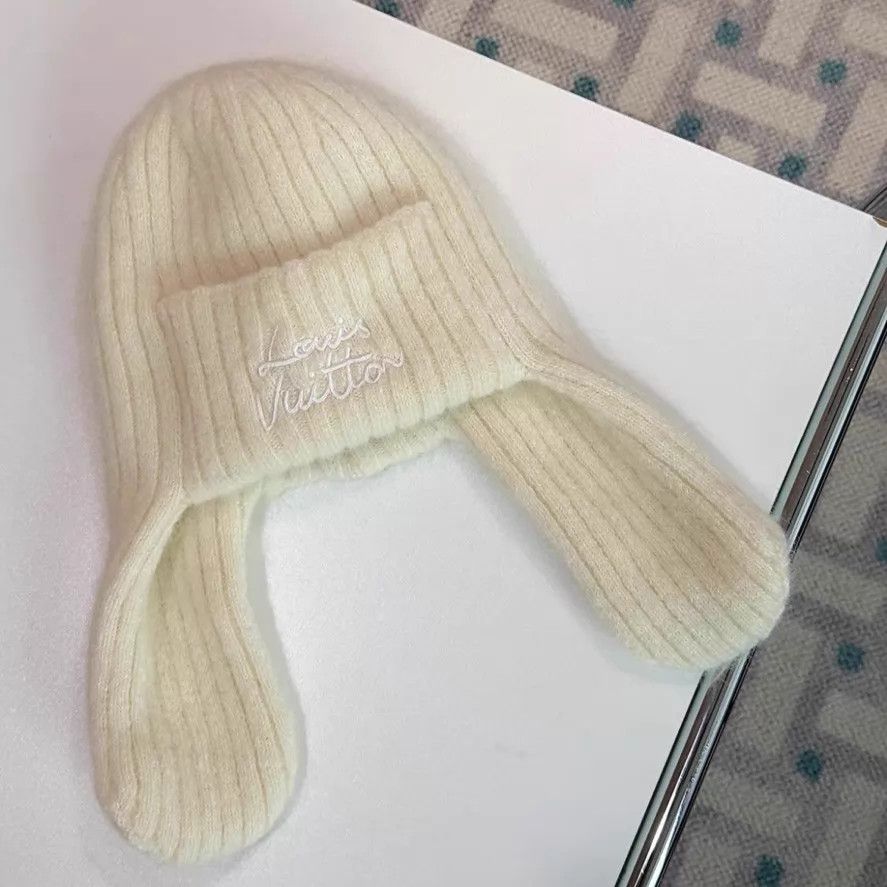 Louis Vuitton Louis Vuitton 25SS white knit earflap aviator beanie Size ONE SIZE - 1 Thumbnail