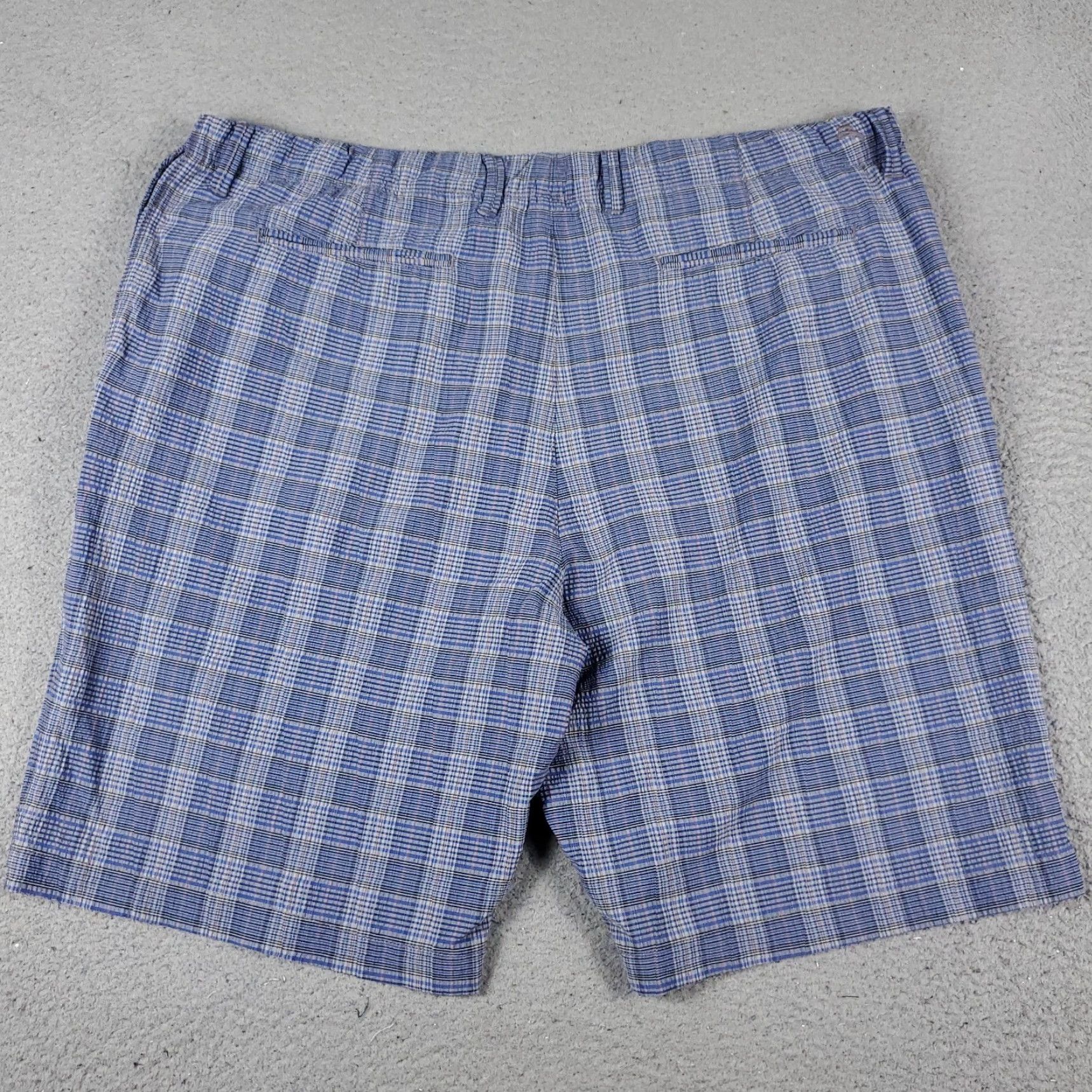 Tommy Bahama VINTAGE Tommy Bahama Men’s Shorts Size 40 Blue Plaid Nylon Stretch Flat Front Chino Size US 40 / EU 56 - 7 Thumbnail