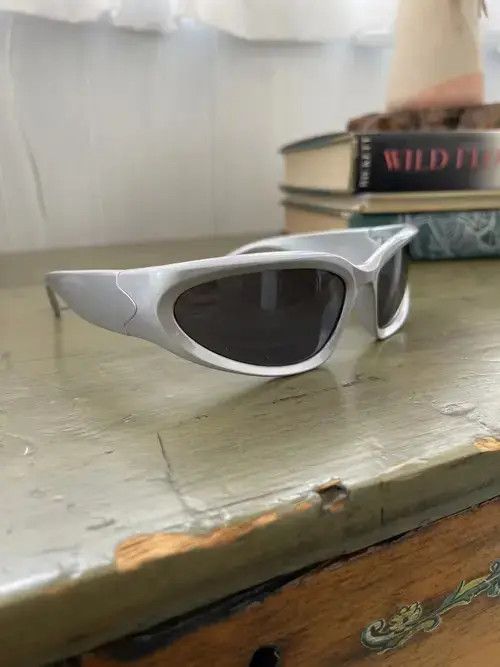 Vintage Retro punk y2k sunglasses Size ONE SIZE - 2 Thumbnail