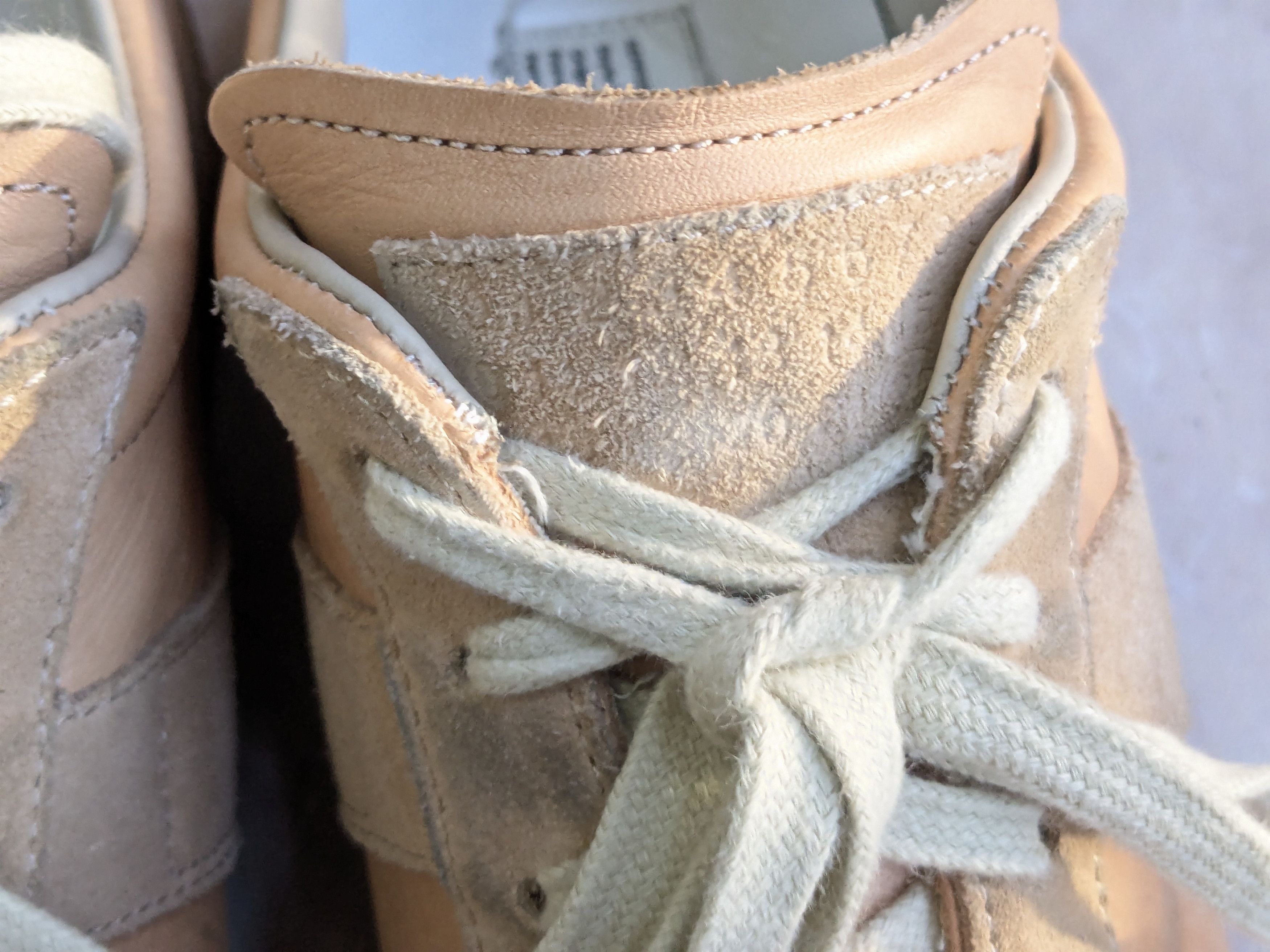 Maison Margiela Maison Margiela Replica GAT 8 41 Low Tops Size US 8 / EU 41 - 7 Thumbnail