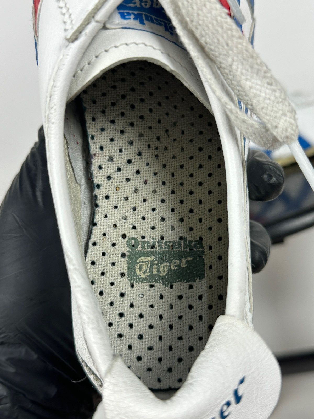 Onitsuka Tiger Vintage Onitsuka Tiger Mexico 66 Leather Sneakers Size US 7 / EU 40 - 21 Thumbnail