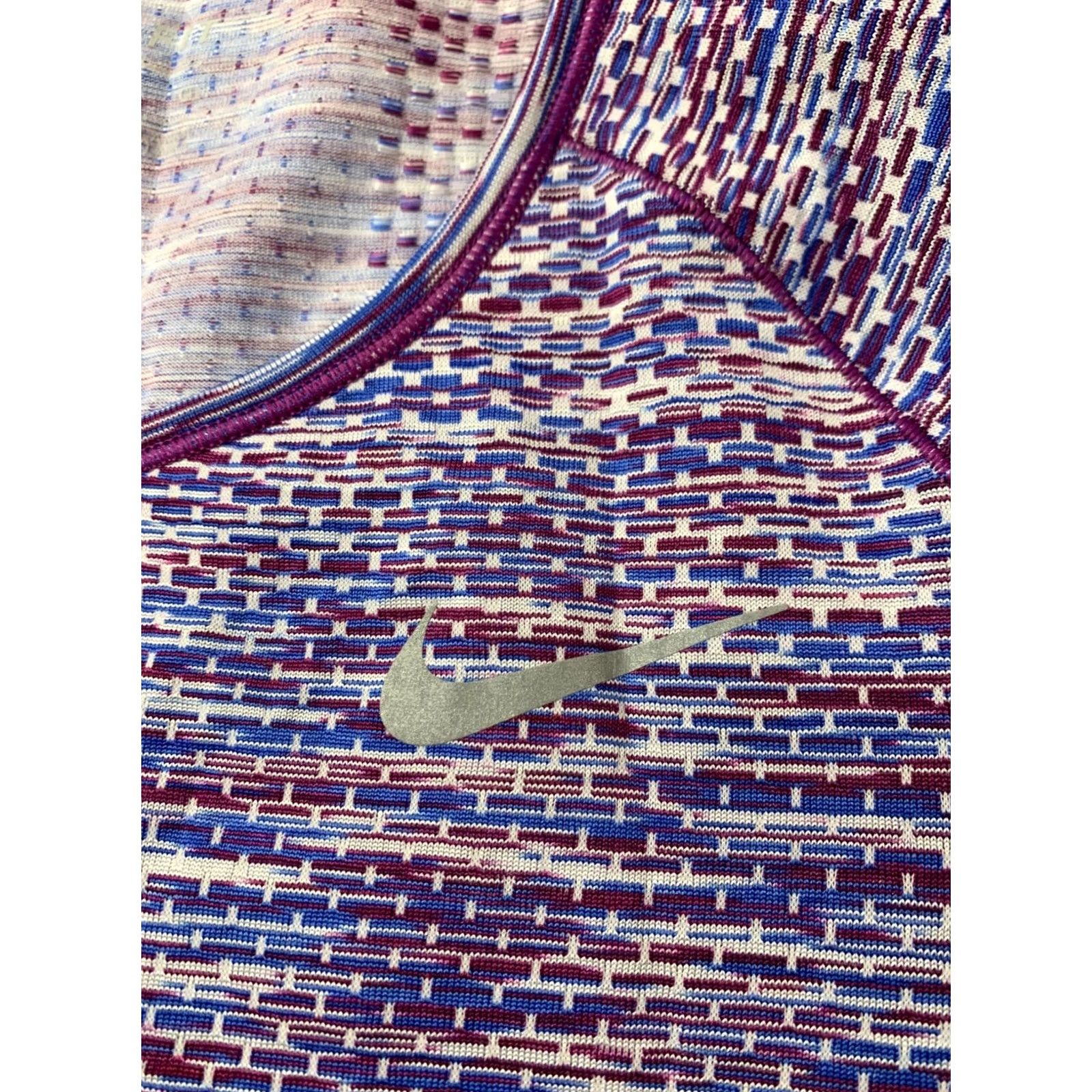 Nike Nike Dri-FIT Running Women Shirt Jersey Tee S Small Violet Blue Purple Training 90s Run Womens Shirt Size S / US 4 / IT 40 - 3 Thumbnail