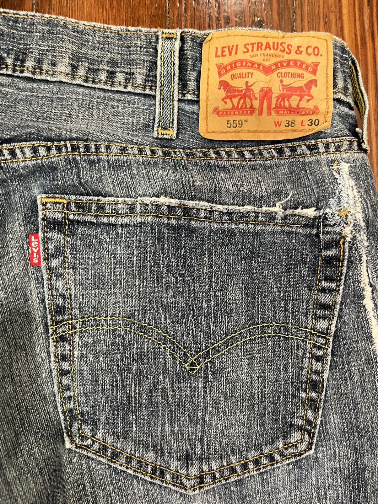 Levi's Levi's 559 Mens 38x30 Relaxed Fit Straight Leg Blue Denim Size US 38 / EU 54 - 4 Thumbnail