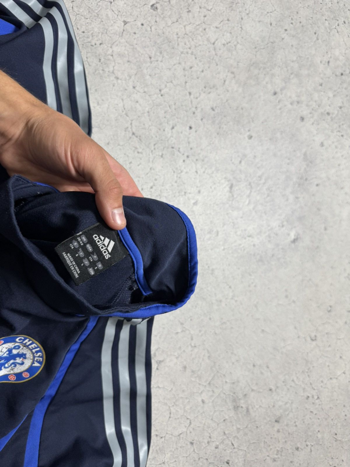 Adidas Adidas FC Chelsea Torres #9 Vintage Football Sweatshirt Size US S / EU 44-46 / 1 - 9 Thumbnail