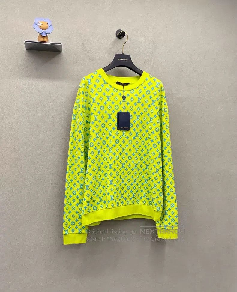 Louis Vuitton Louis Vuitton Fluorescent yellow printed sweatshirt Size US L / EU 52-54 / 3 - 3 Thumbnail