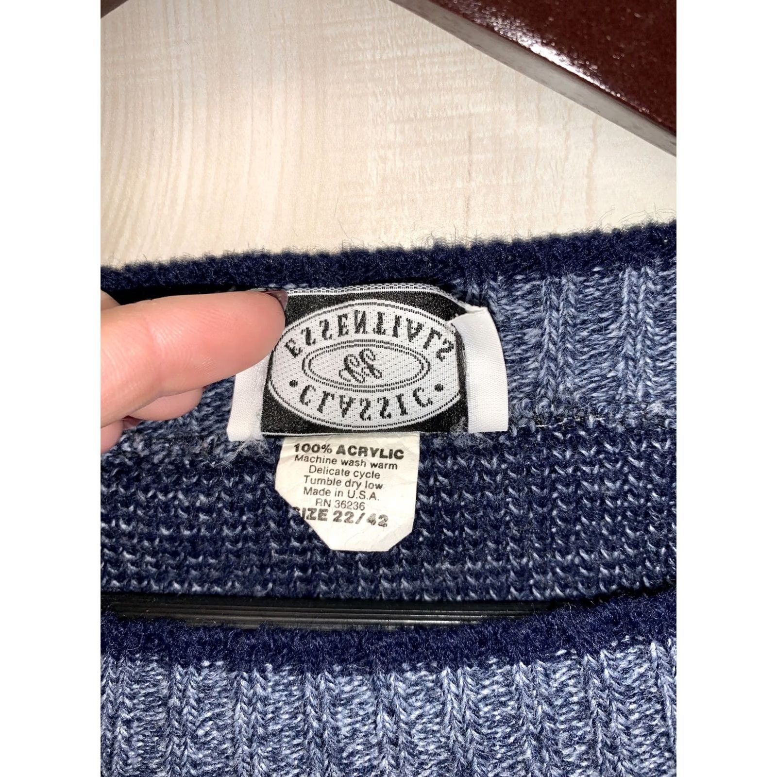 Essentials VINTAGE Classic Essentials Sweater Womens Plus Size 22 Snowflake Knit Blue Pullover 3/4 Sleeve Knit Wool Blend Cotton Blend Size 3XL / US 20-22 - 4 Thumbnail
