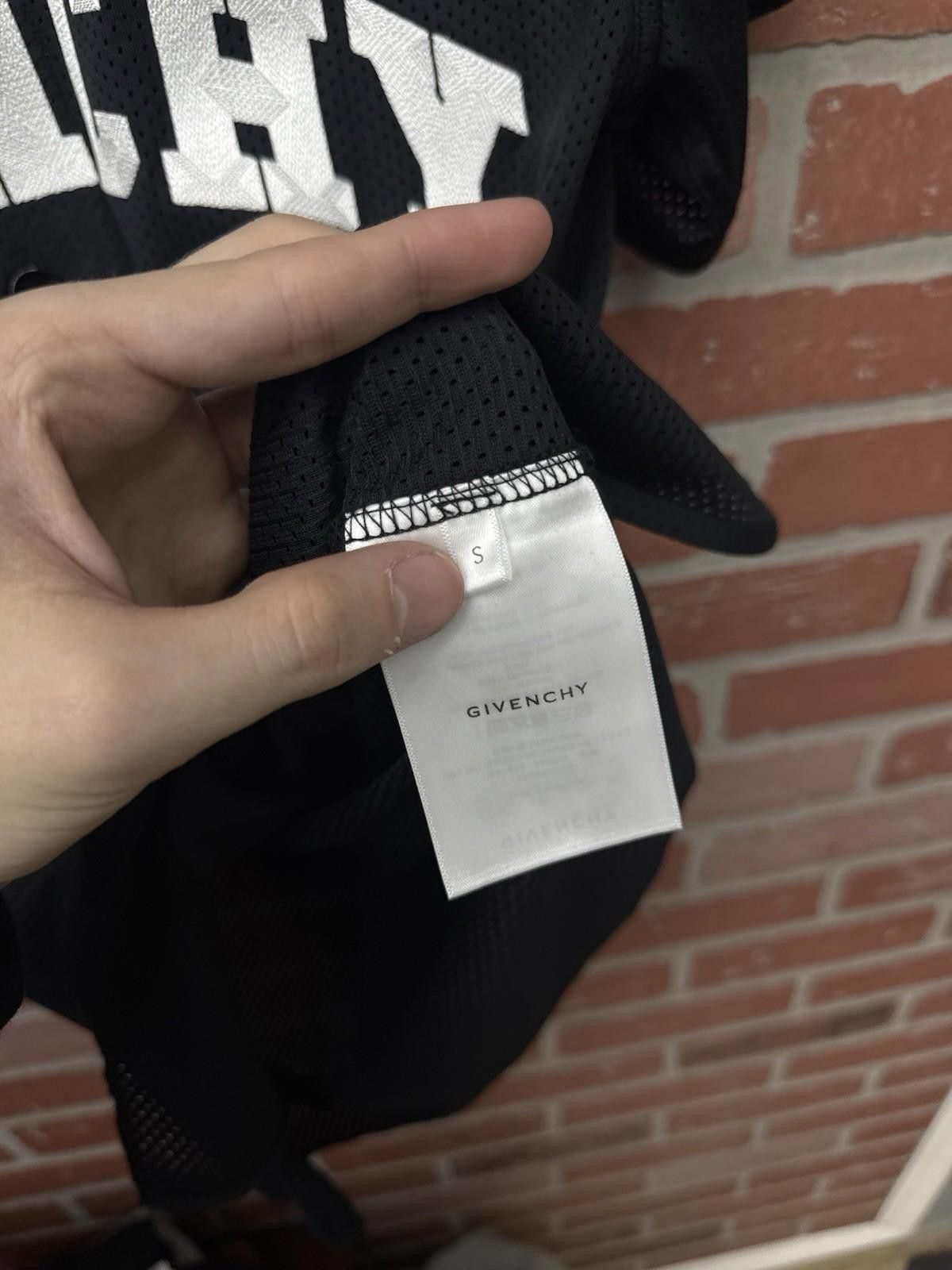 Givenchy GIVENCHY Mesh Jersey Black Uniform Size Small Authentic Size US 30 / EU 46 - 8 Thumbnail
