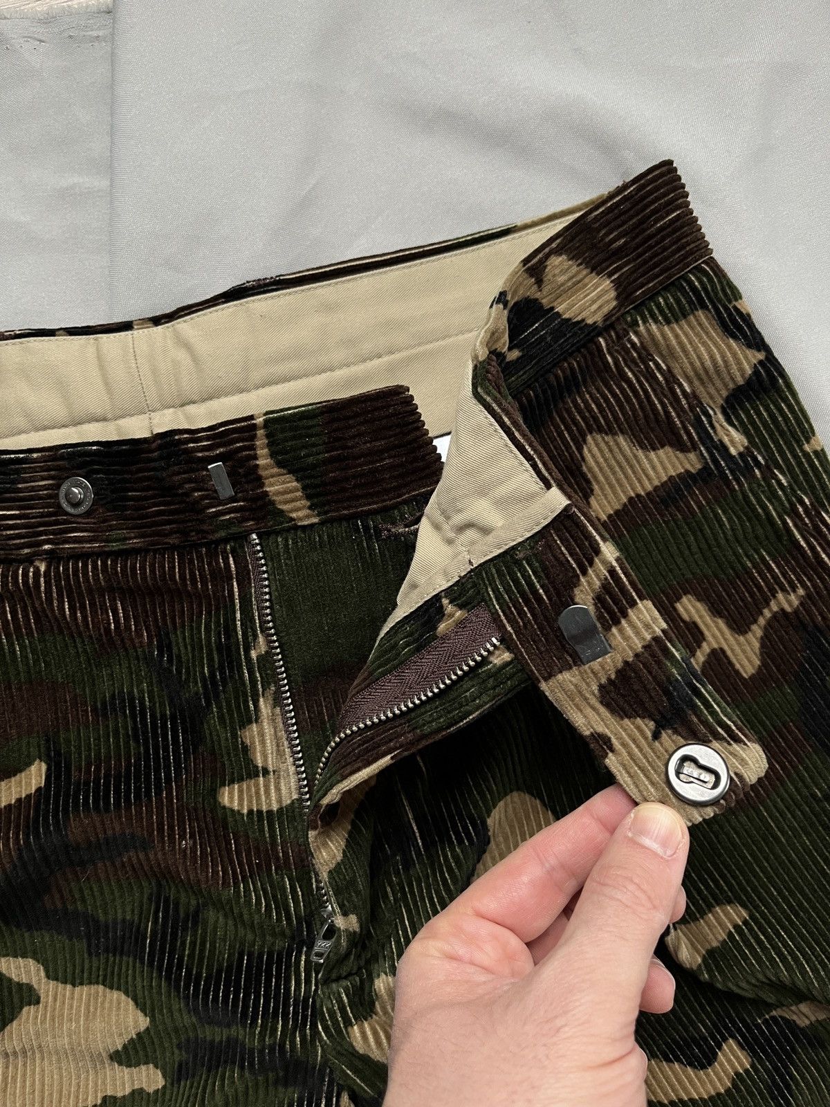 Moncler Moncler Corduroy Velvet Camo Pants Size US 30 / EU 46 - 9 Thumbnail