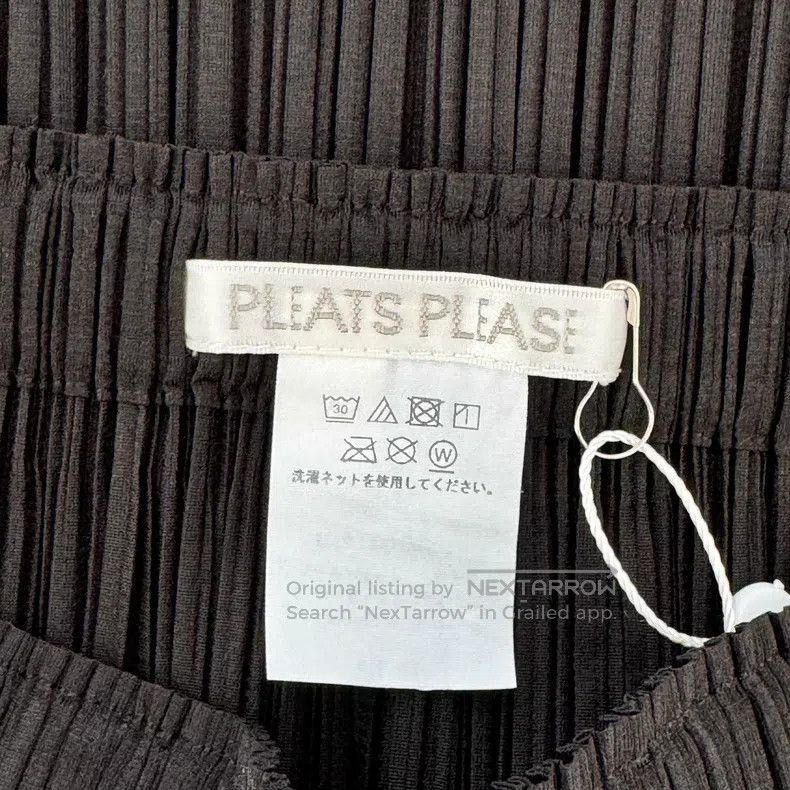 Issey Miyake Issey Miyake size:3 Black Midi Skirt Size 22" - 3 Thumbnail
