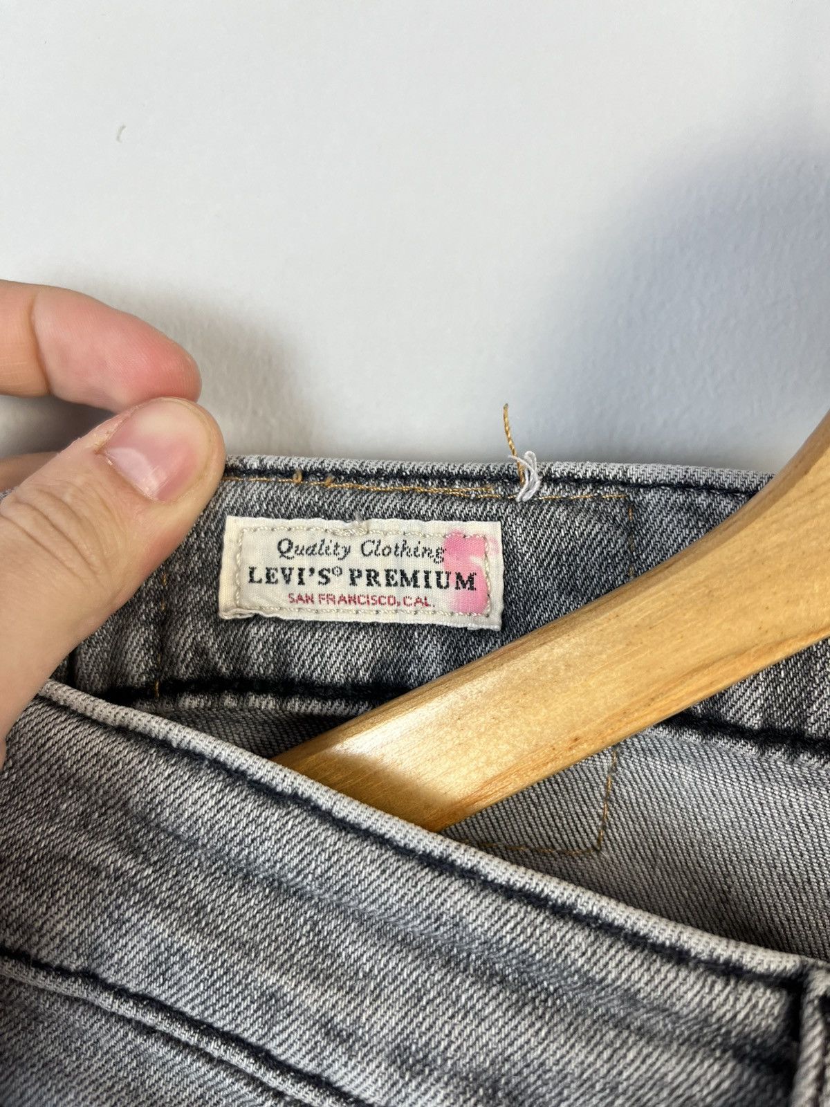 Levi's × Levi's Vintage Clothing Vintage Levi's 502 Loose Straight Denim Y2K Jeans Size US 31 - 8 Thumbnail