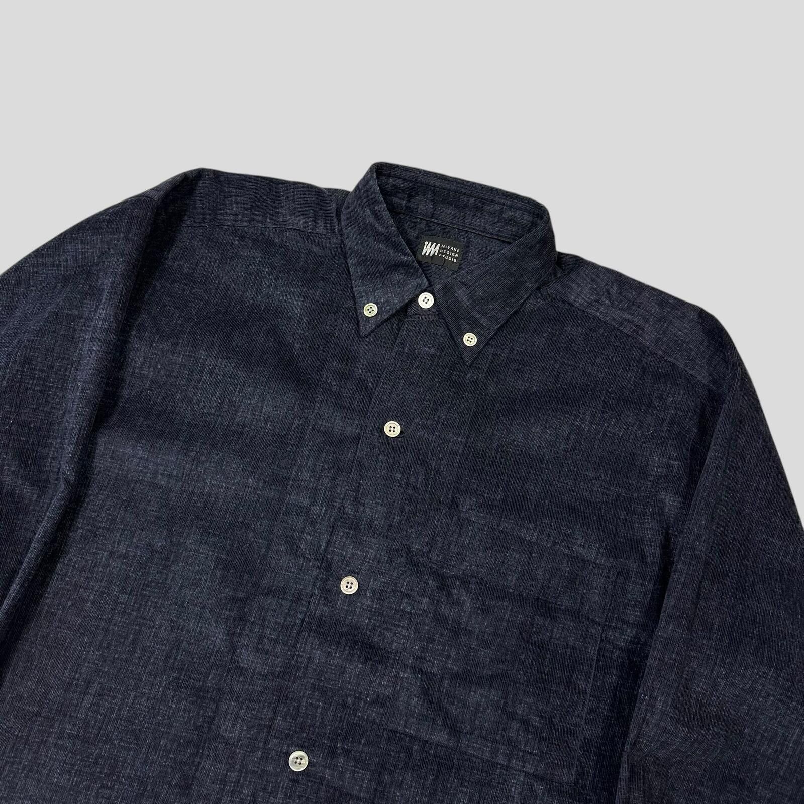 Issey Miyake Issey Miyake 90’s Velour Velvet Baggy Corduroy Shirt - L Size US L / EU 52-54 / 3 - 2 Thumbnail