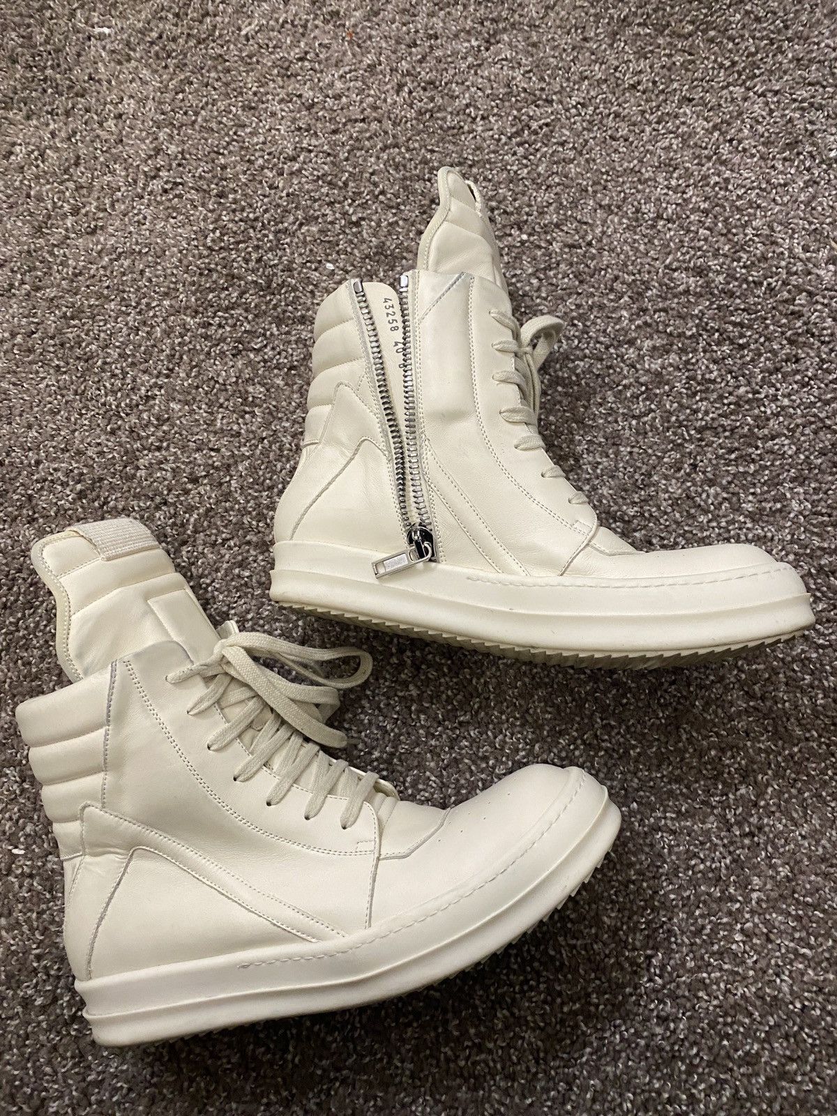 image of Rick Owens x Rick Owens Drkshdw Rickowens Ramones High Sneaker in White, Men's (Size 7)