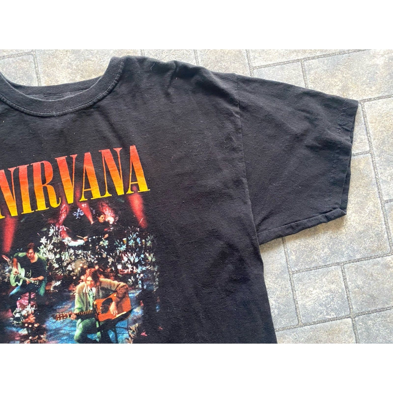 Vintage M&O Gold Nirvana T Shirt Men’s L Black Short Sleeve 2008 Band Music Vintage? Size US L / EU 52-54 / 3 - 4 Thumbnail
