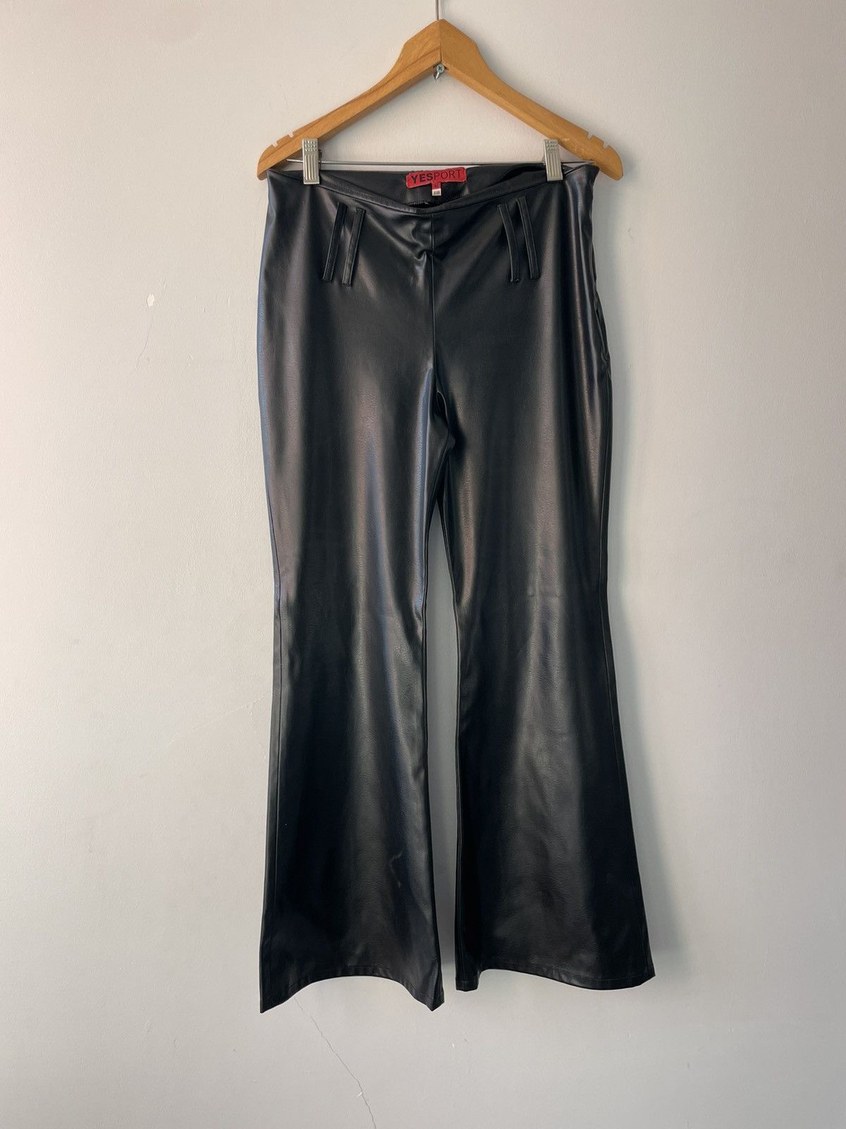 Vintage Vintage vegan leather trousers Size 26" / US 2 / IT 38 - 9 Thumbnail
