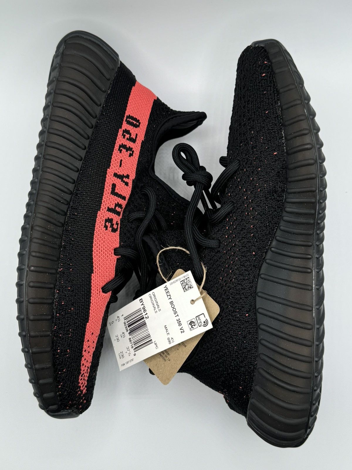 YEEZY BOOST 350 V2 SIZE 5