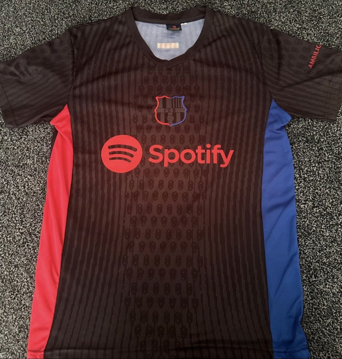 Other Barcelona jersey Size US S / EU 44-46 / 1 - 1 Thumbnail