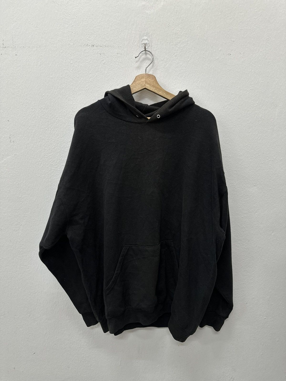 Japanese Brand Vintage 1990 Thug Life West Japan (Chrome Hearts) Hoodie Size US XXL / EU 58 / 5 - 2 Thumbnail