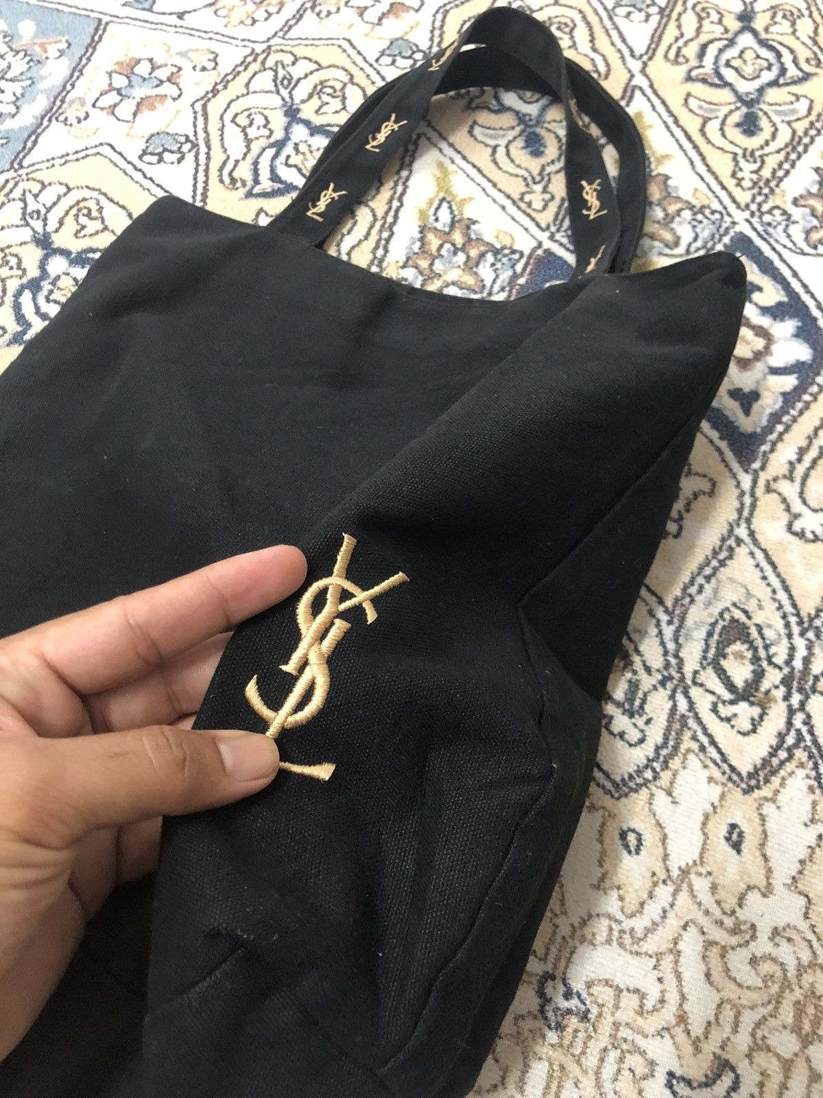 Yves Saint Laurent Yves Saint Laurent Embroidery Logo Tote Bag Size ONE SIZE - 9 Thumbnail