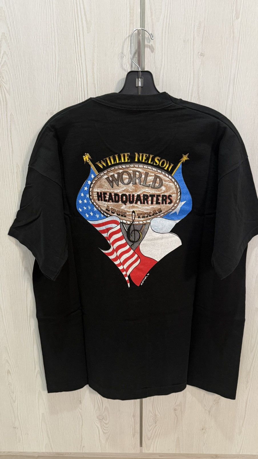 Vintage Willie Nelson TShirt “World Headquarters Luck Texas” Size L Size US L / EU 52-54 / 3 - 3 Thumbnail