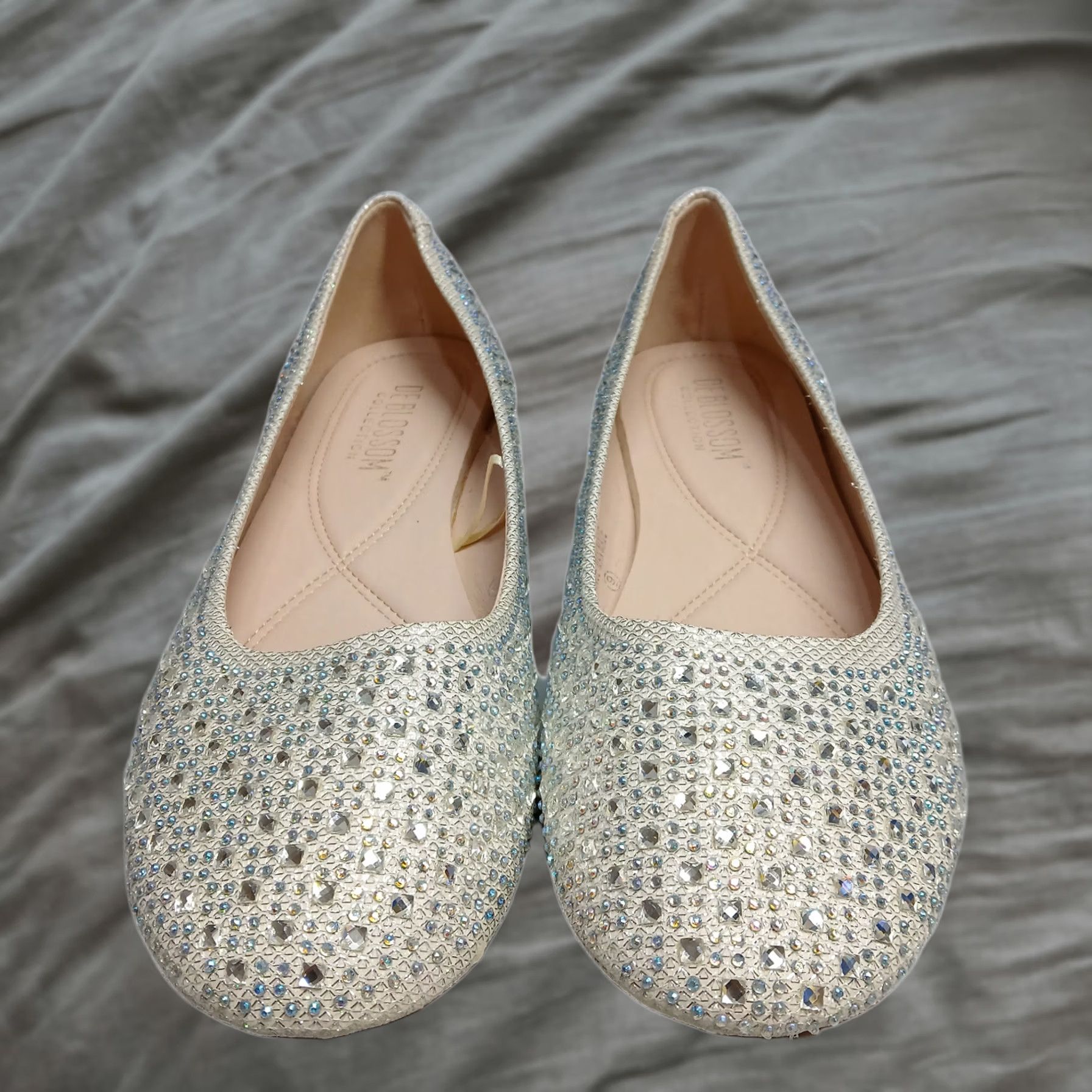 Vintage De Blossom Womens Size 9 White Silver Rhinestone Baba Ballet Flats Sh o e Flat Lace-Up Slip On Casual Party/Cocktail Travel Size US 9 / IT 39 - 1 Thumbnail