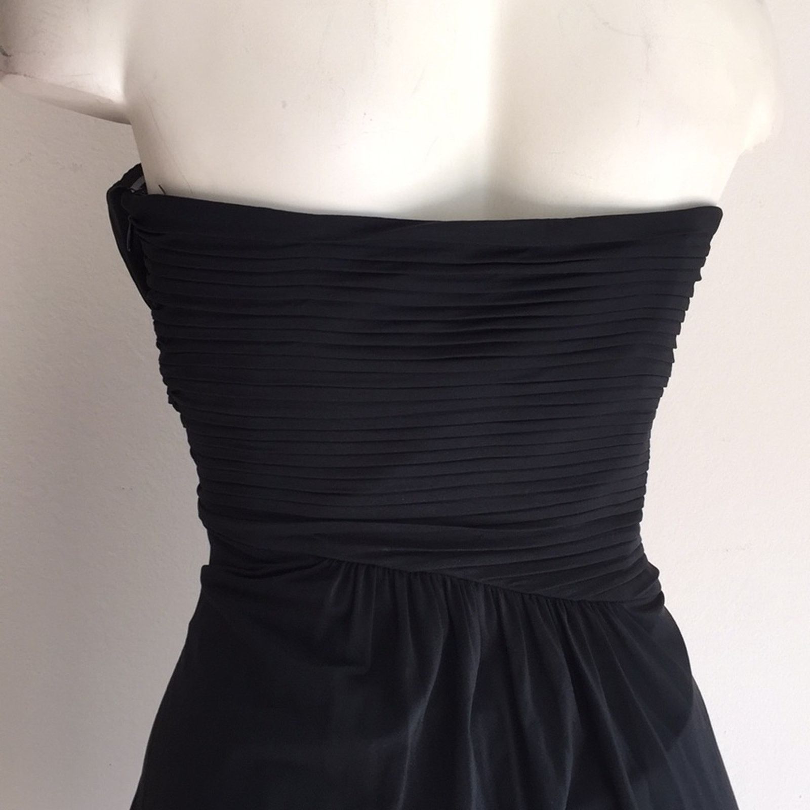 Bcbgmaxazria Bcbgmaxazria Strapless Dress SweetheartStyle Size M / US 6-8 / IT 42-44 - 4 Thumbnail