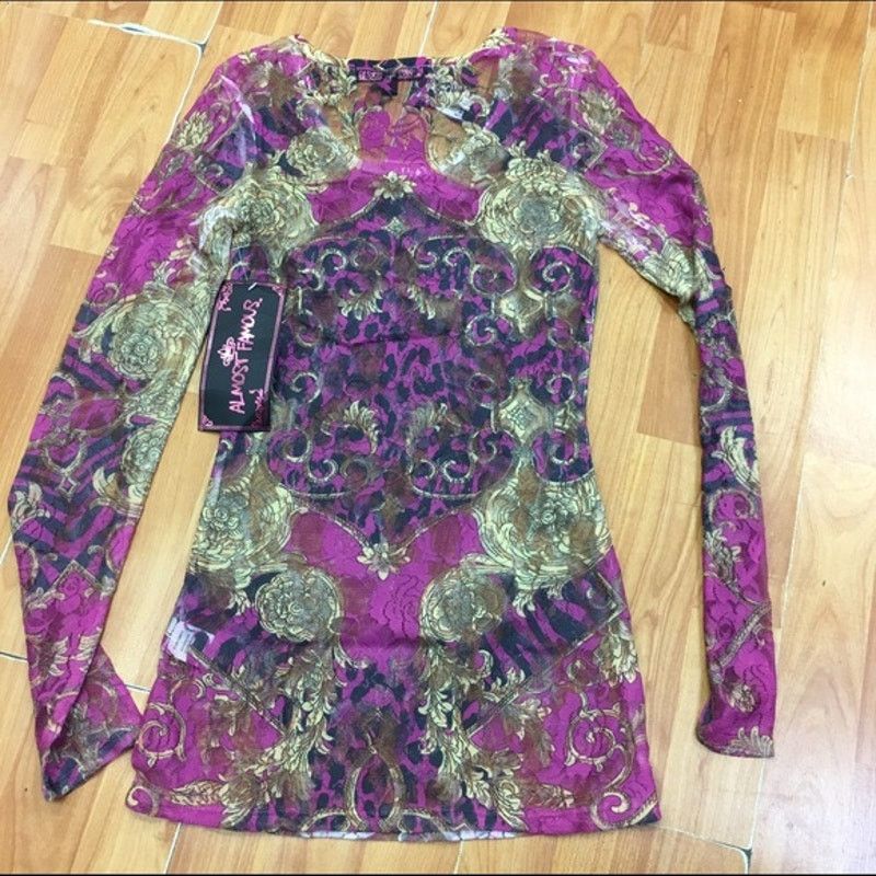Almost Famous Almost Famous Magenta Gold Baroque Floral Print Lace Top S Size S / US 4 / IT 40 - 3 Thumbnail