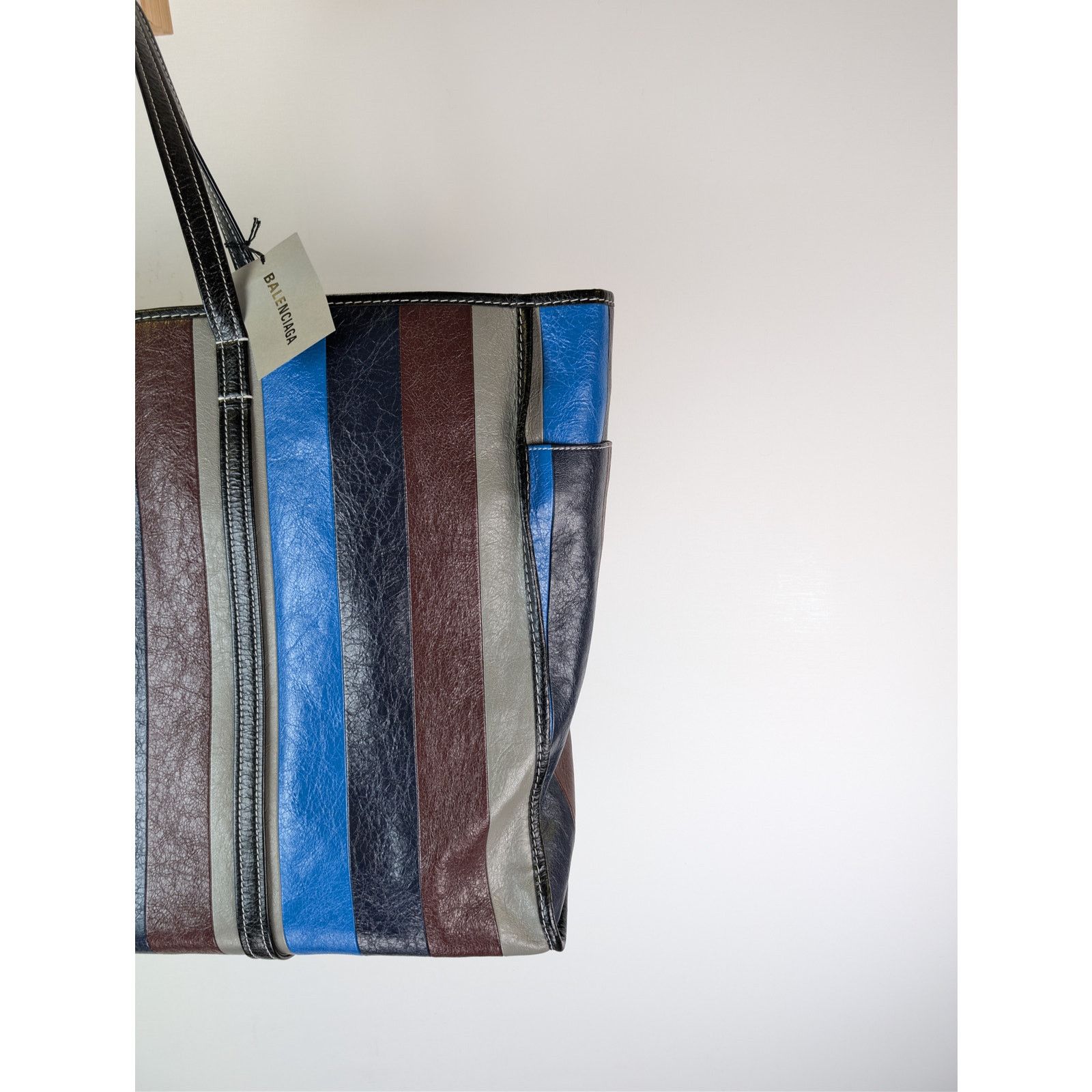 Balenciaga o1rshd1 Striped Arena Lamb PA Shatelet Carry All Tote Bag Size ONE SIZE - 3 Thumbnail