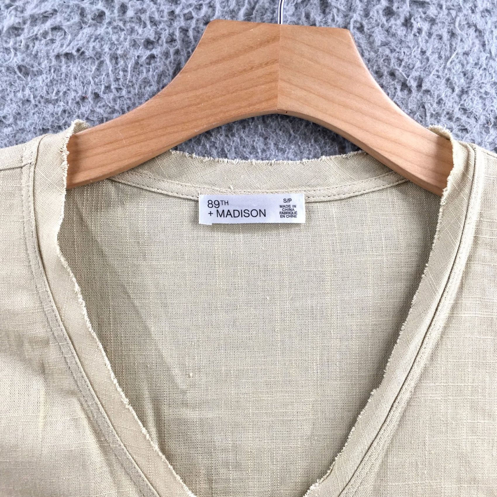Vintage 89th And Madison Tie Front Blouse Womens Small Beige Short Sleeves Button Up NEW Size S / US 4 / IT 40 - 3 Thumbnail