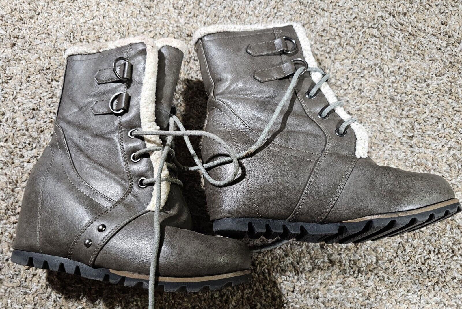 Designer TIME & TRU size 6 lined lace up boots Size US 6 / IT 36 - 1 Thumbnail