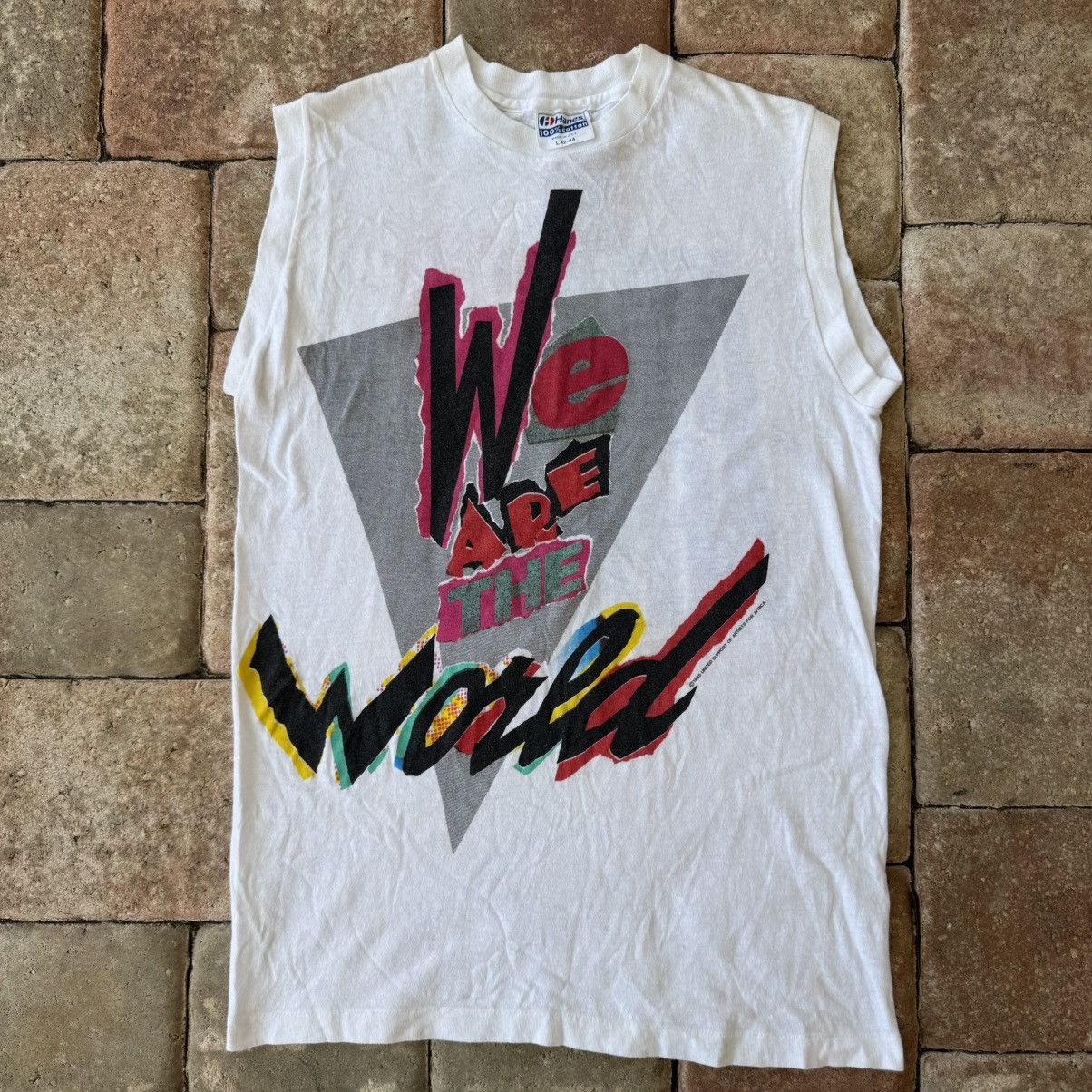 Band Tees Vintage x We are the World Size US L / EU 52-54 / 3 - 1 Thumbnail