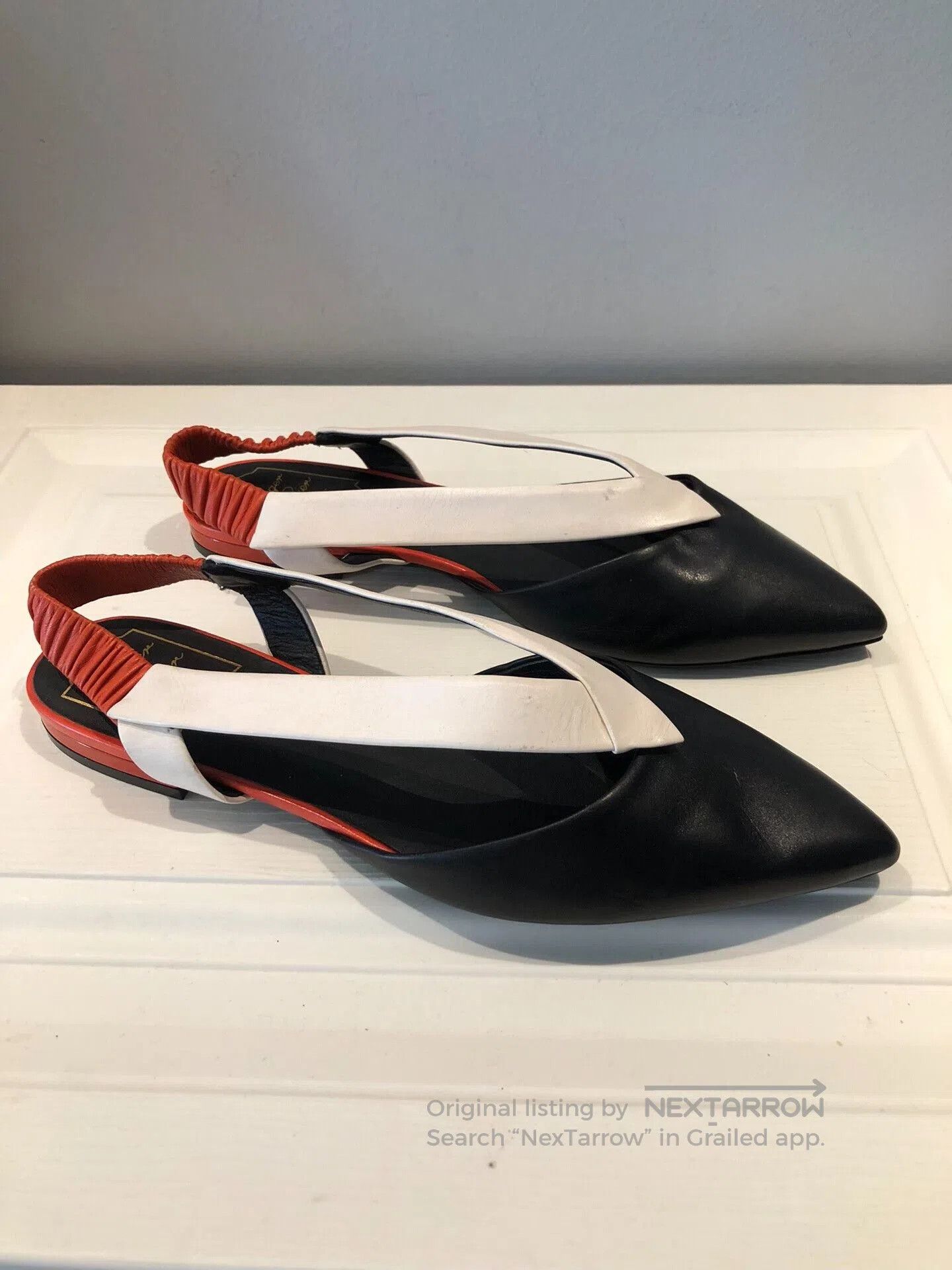 Roger Vivier Roger Vivier Limited Runway Pointed Toe Flats. Size US 6.5 / IT 36.5 - 1 Thumbnail