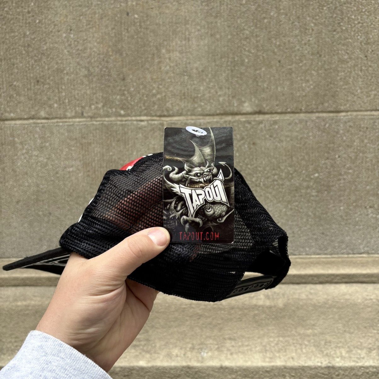Tapout Tapout VTG Y2K black mesh deadstock trucker hat BNWT Size ONE SIZE - 2 Thumbnail