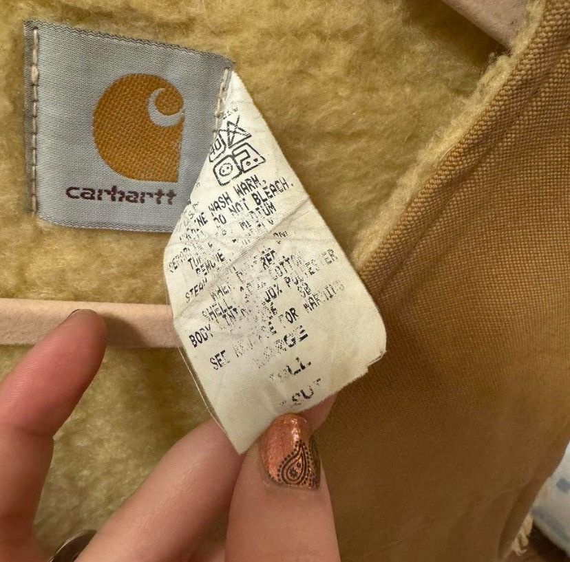 Carhartt Carhartt brown sherpa lined vest Size US XL / EU 56 / 4 - 4 Thumbnail